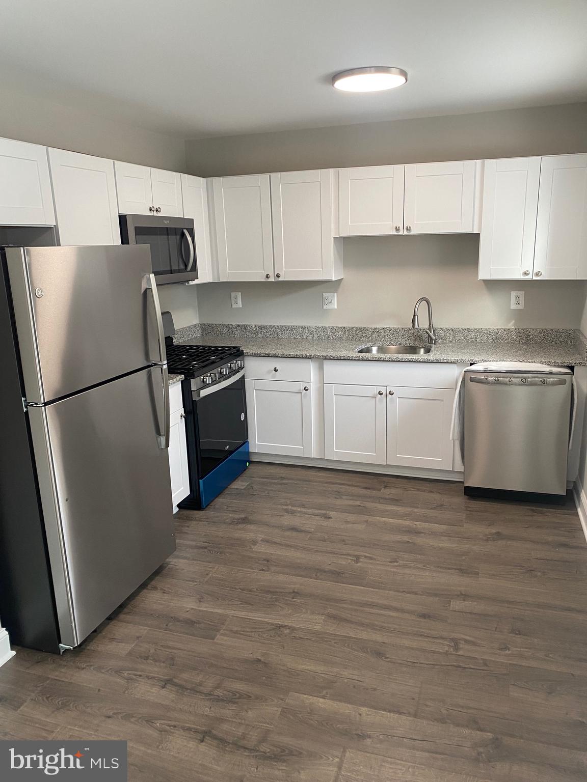 REGENTS PARK - Residential Lease