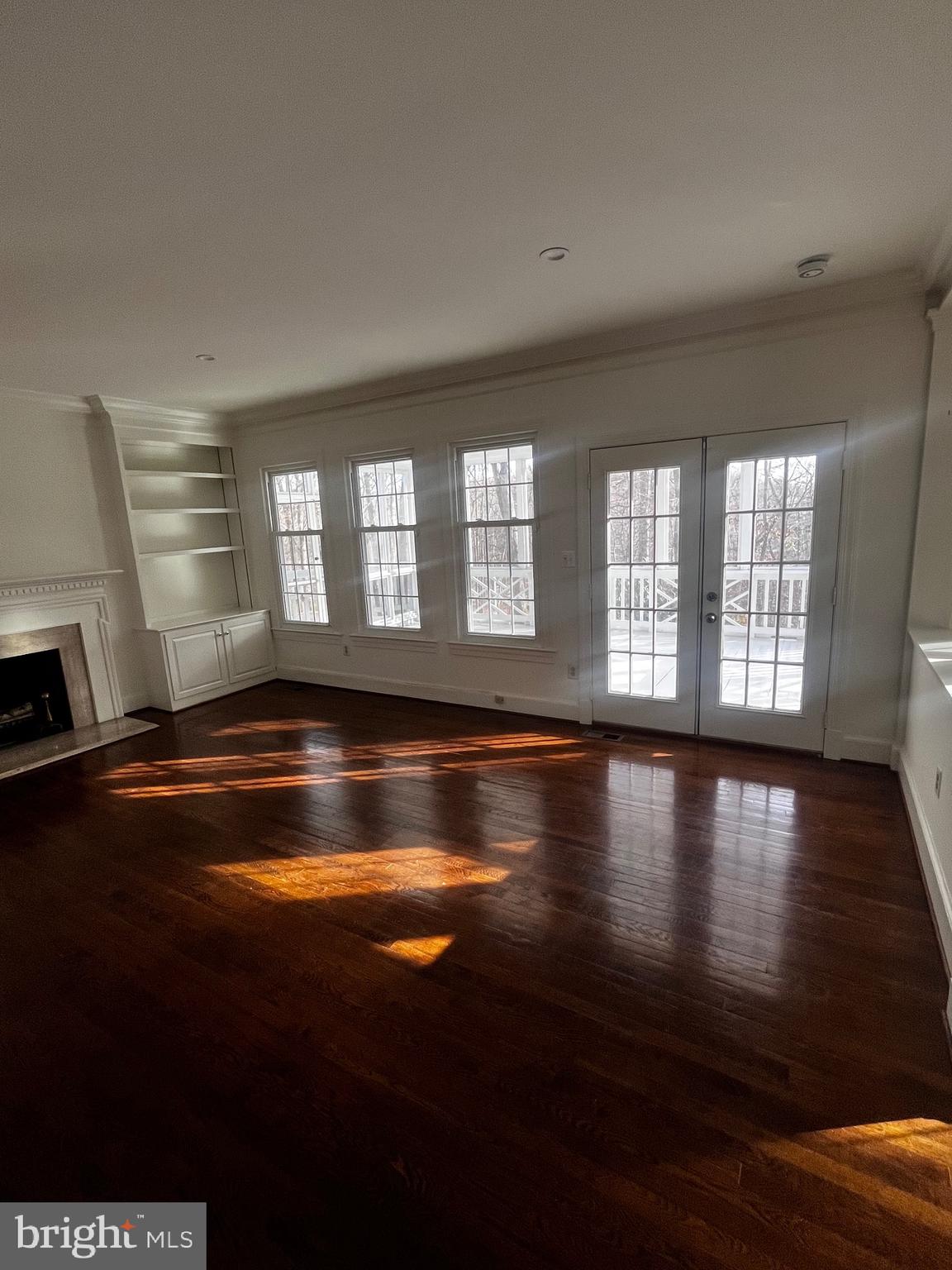 INVERNESS FOREST - Residential Lease