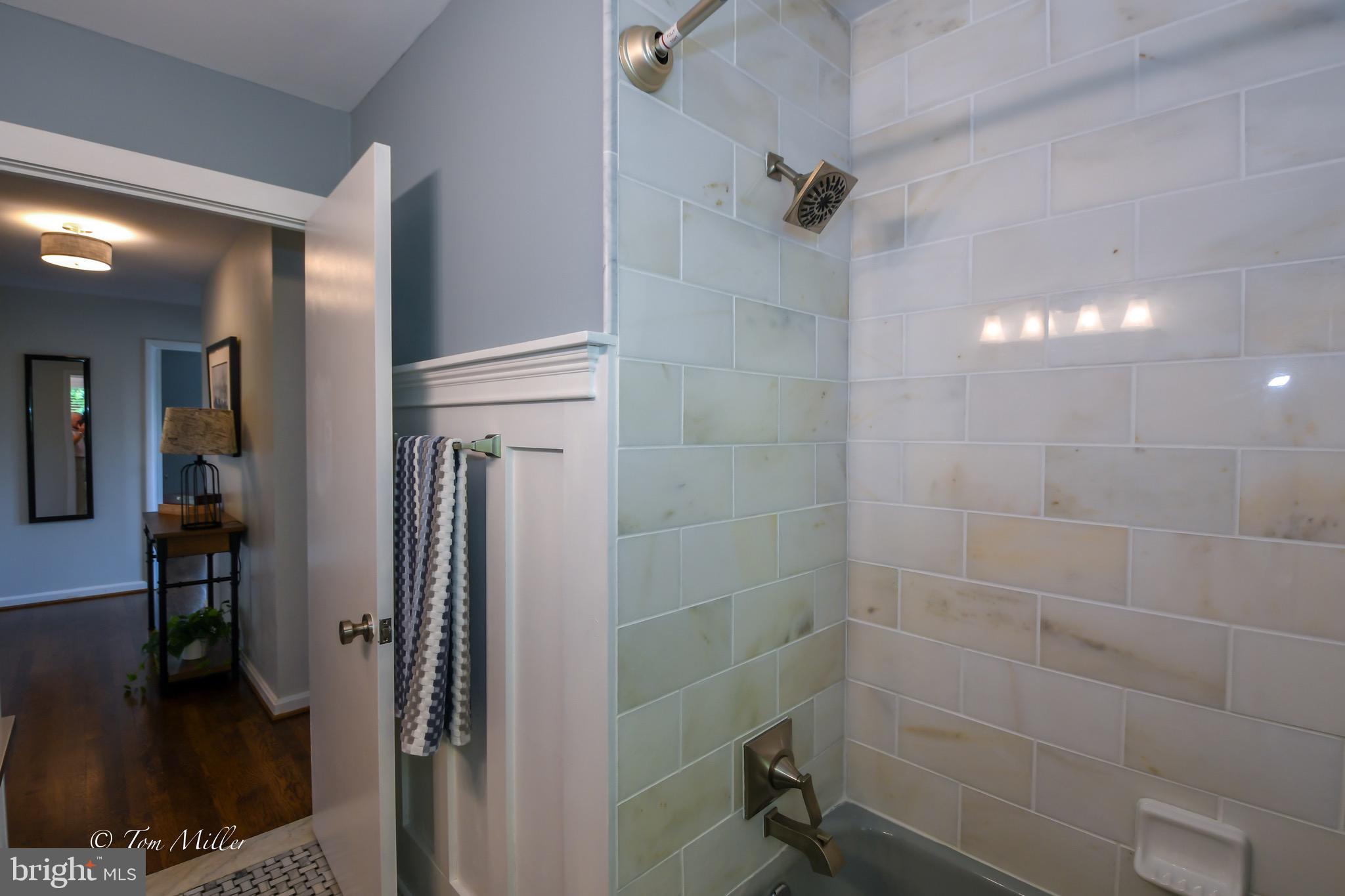 CAMPUS HILLS - Residential