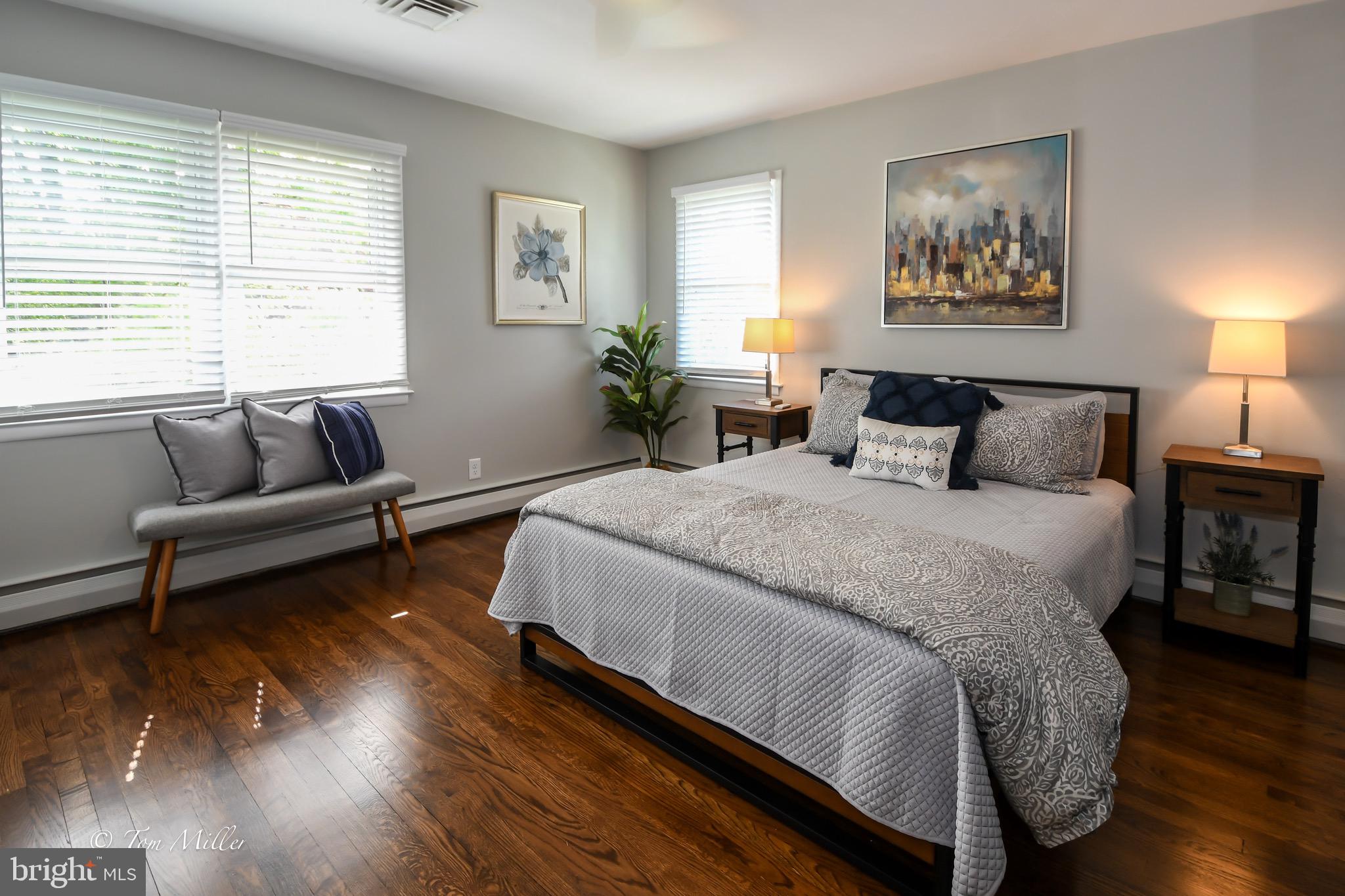 CAMPUS HILLS - Residential