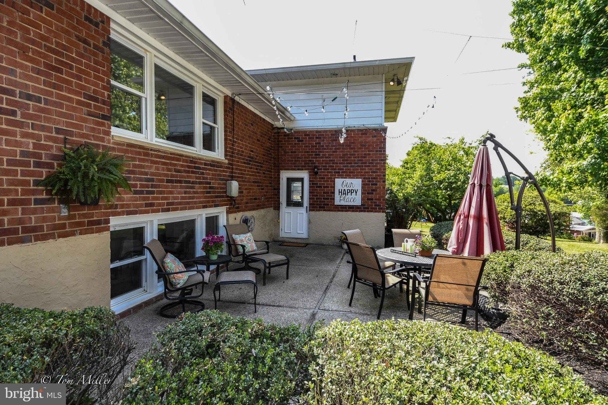 CAMPUS HILLS - Residential