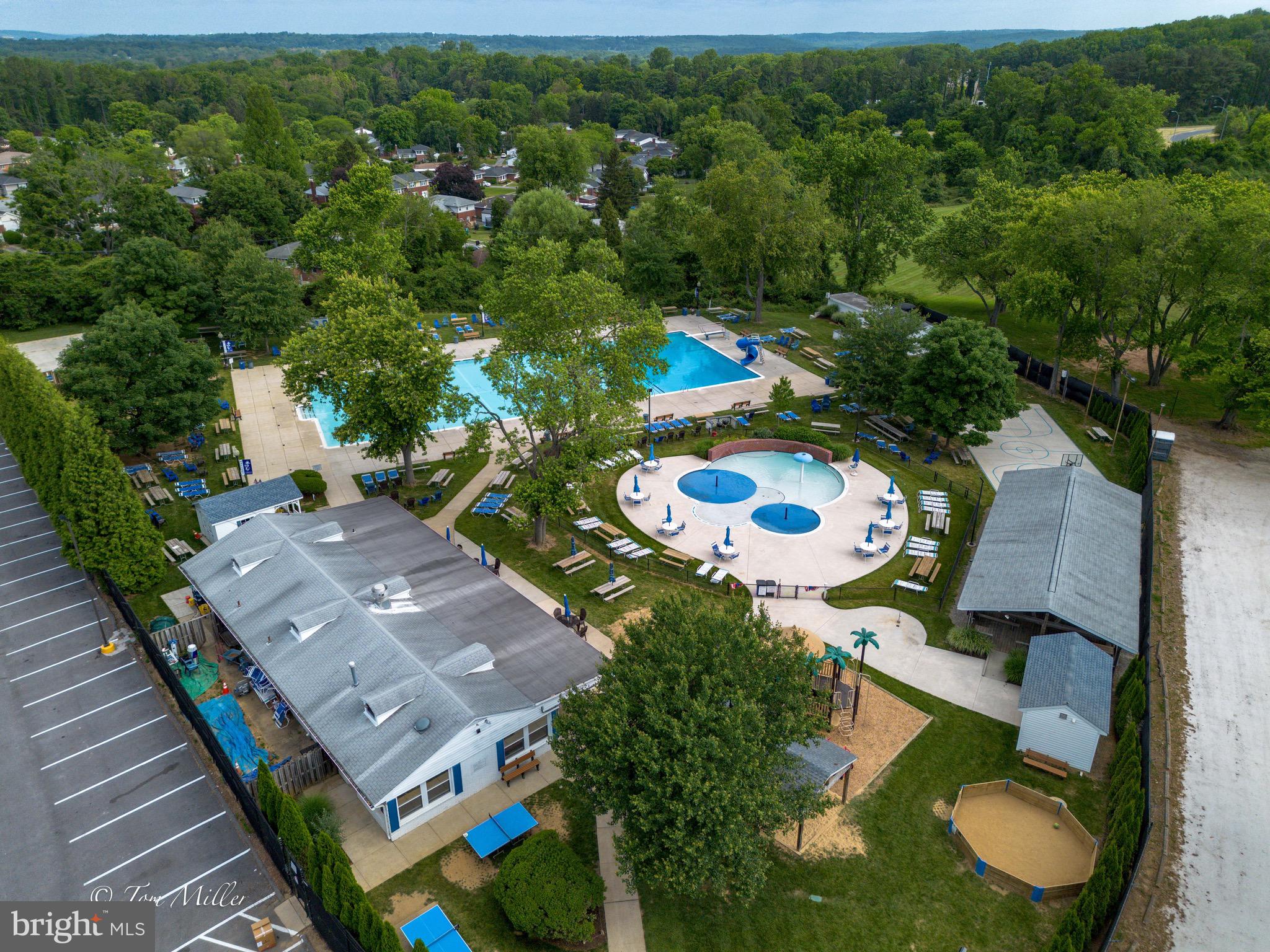 CAMPUS HILLS - Residential