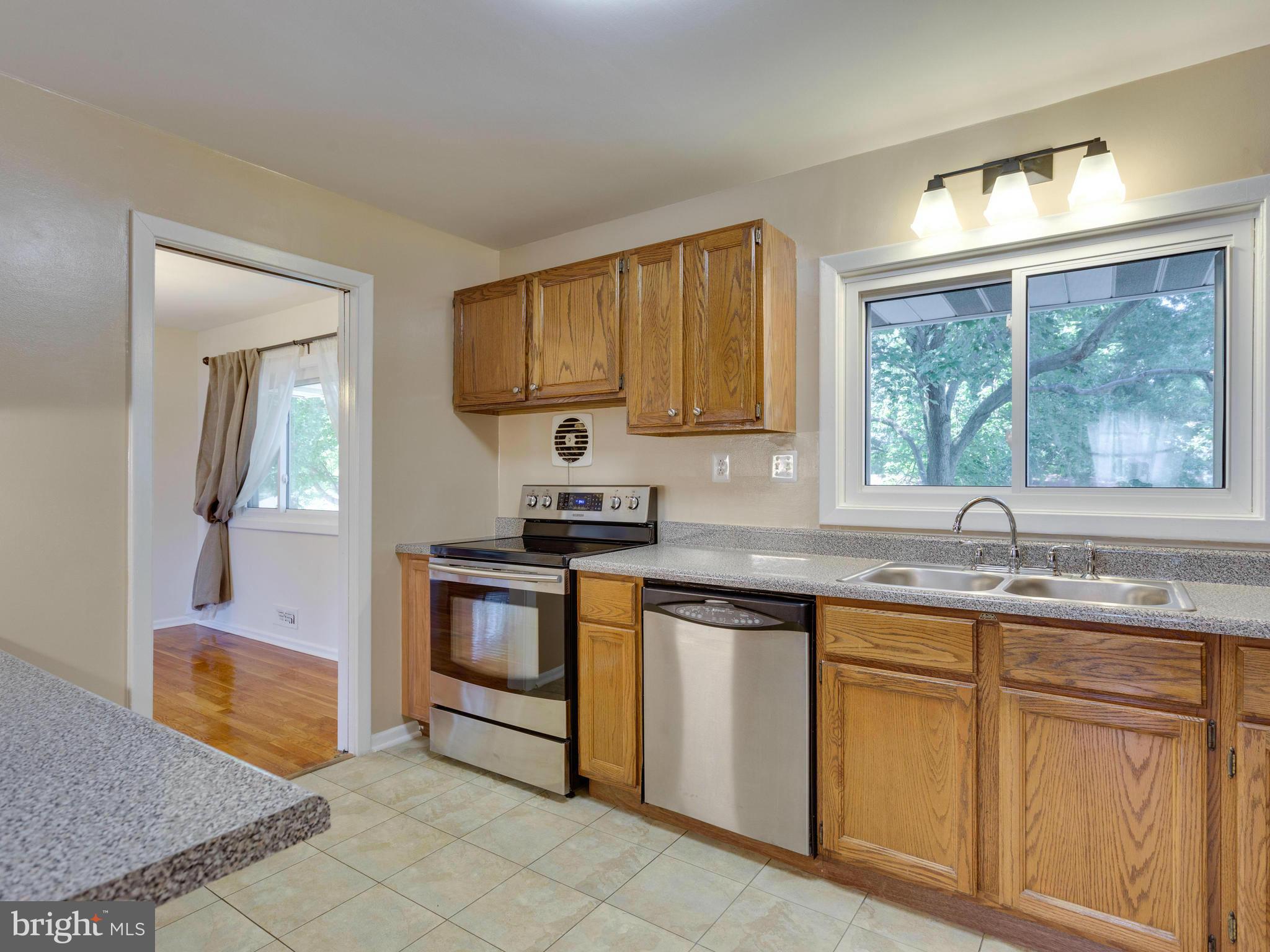 BURGUNDY FARM - Residential