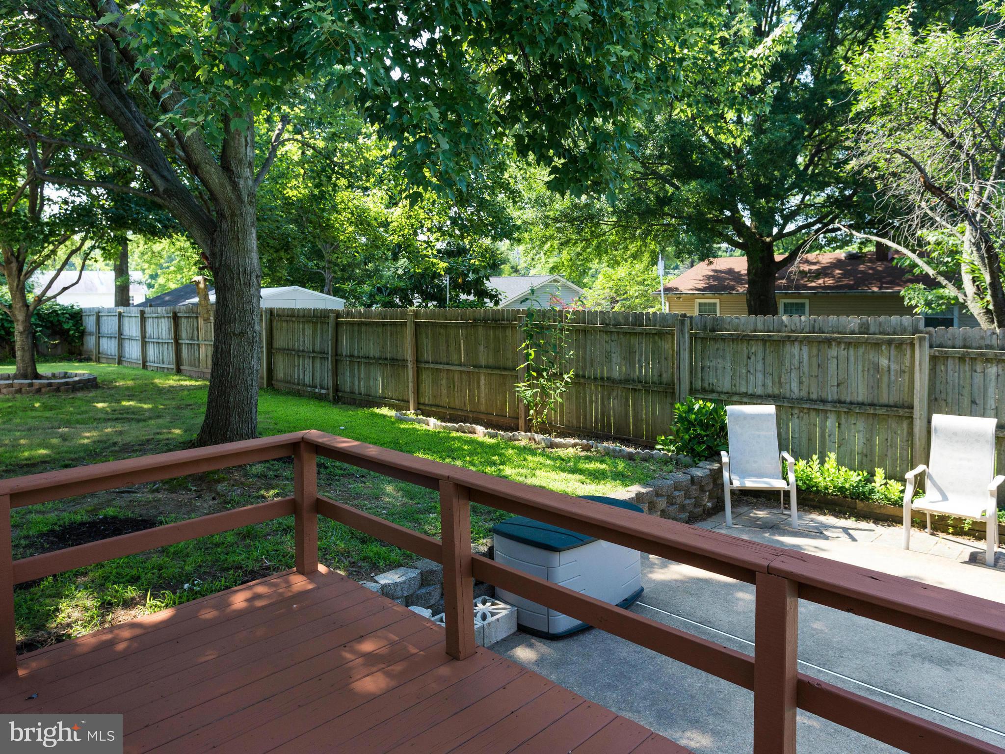 BURGUNDY FARM - Residential