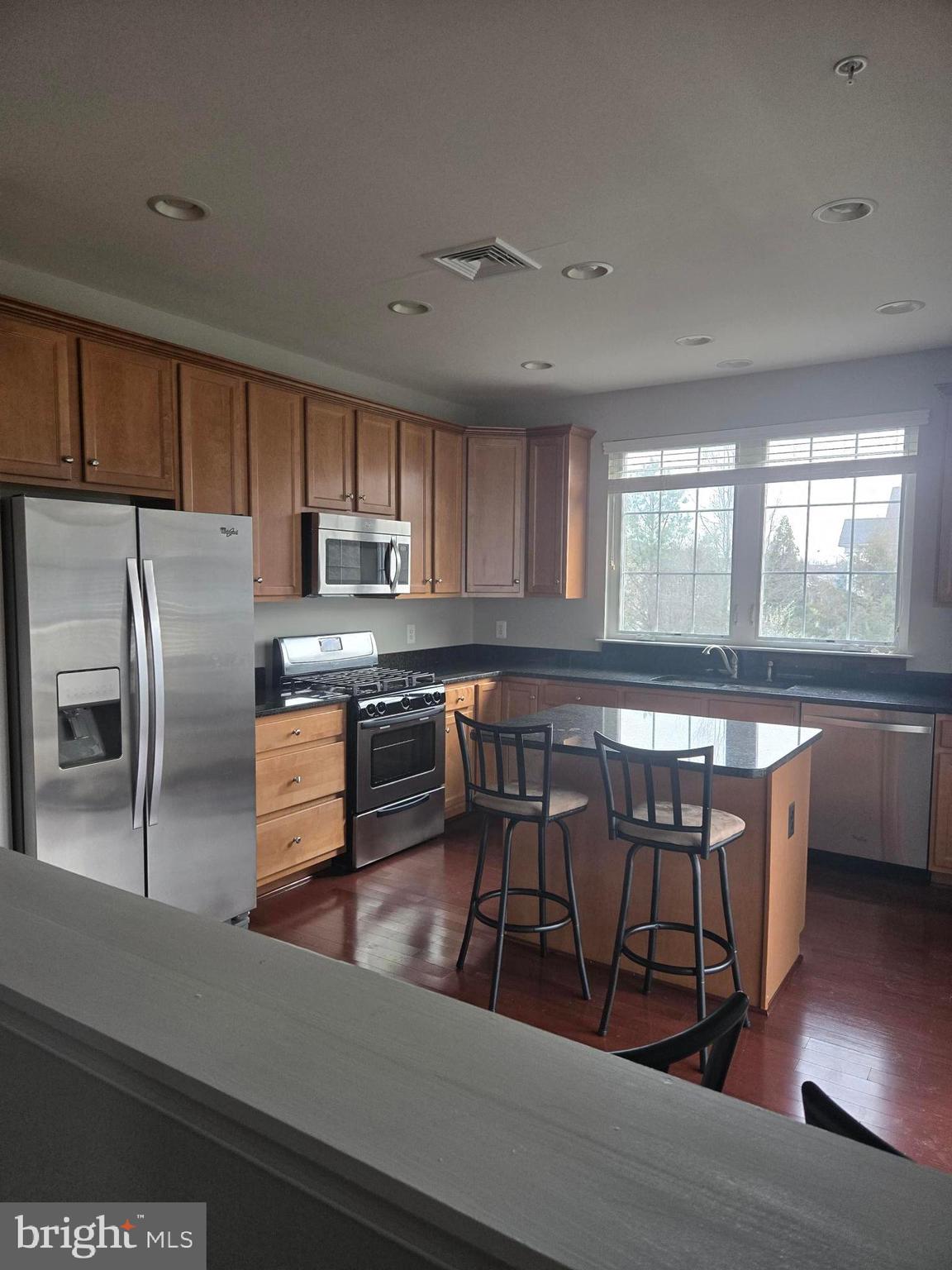 VILLAS AT EASTGATE CONDO - Residential Lease