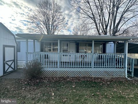 Mobile Home For Sale - 32 Shippensburg Mobile Est<br/> SHIPPENSBURG, PA 17257