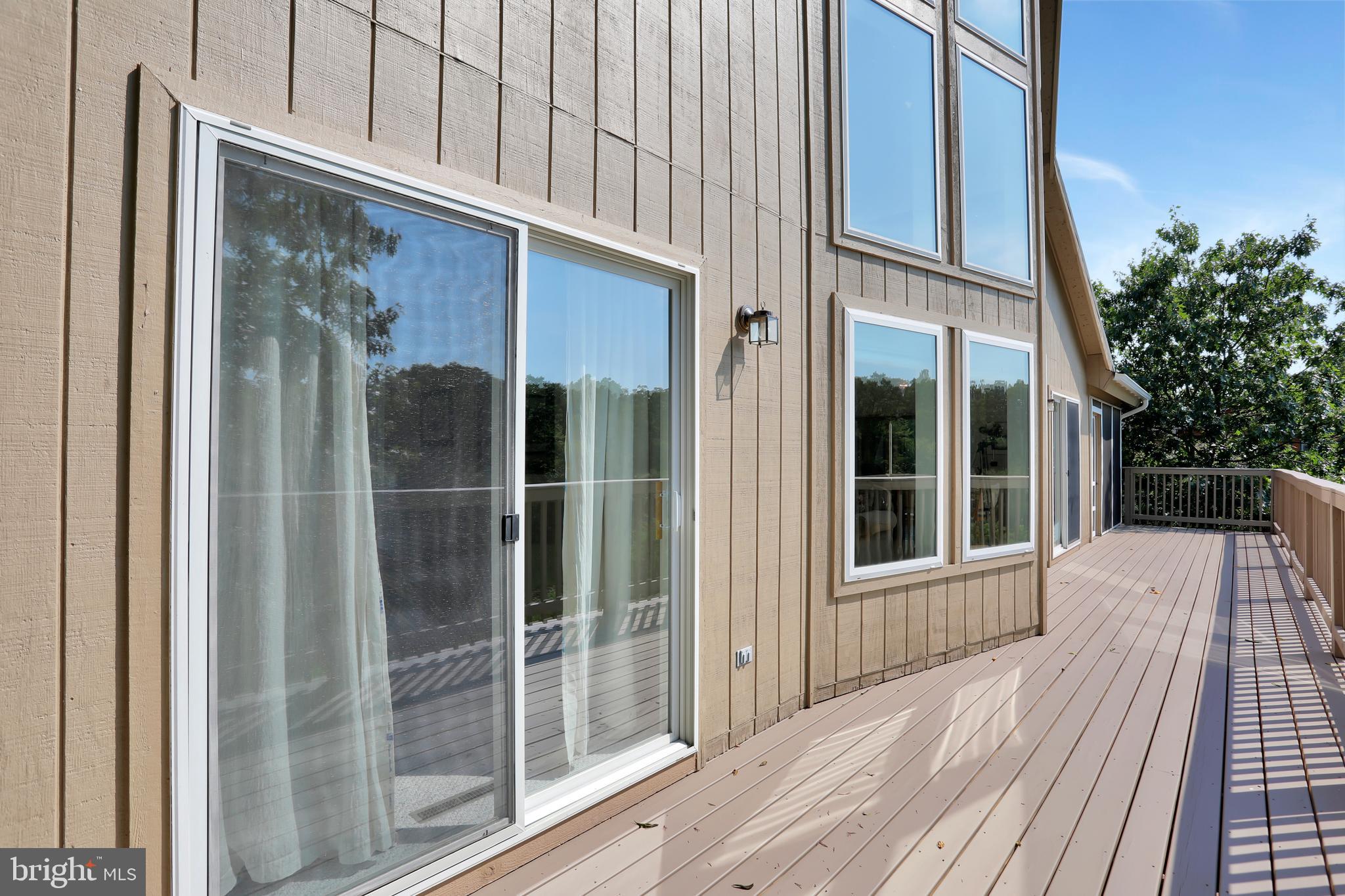 THE WOODS - Residential