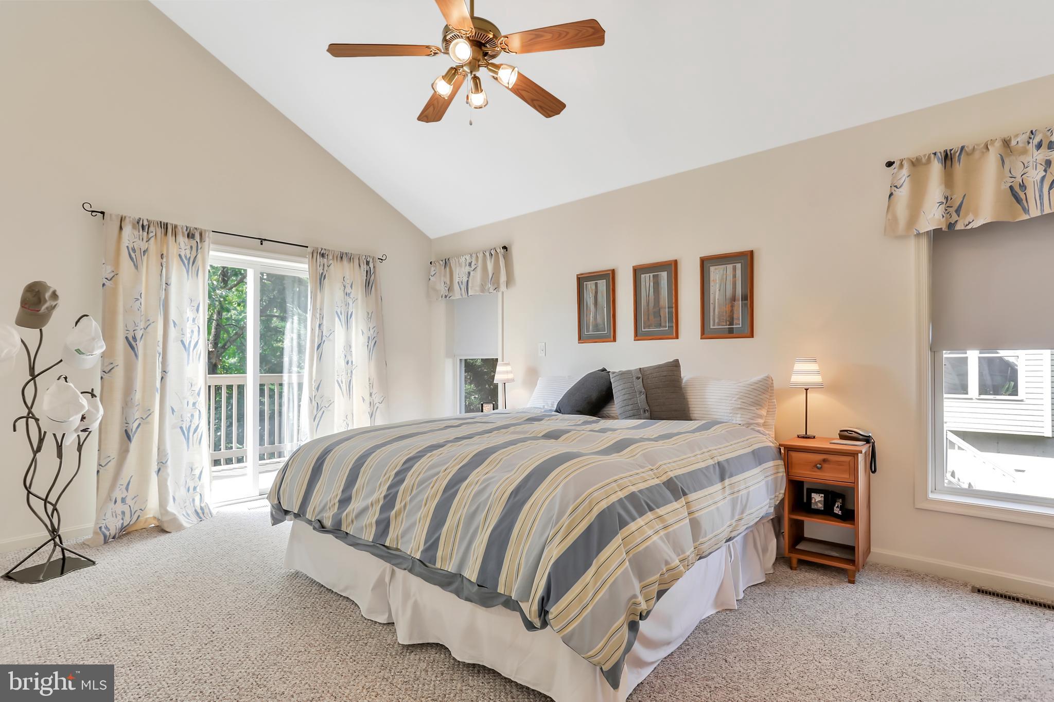 THE WOODS - Residential