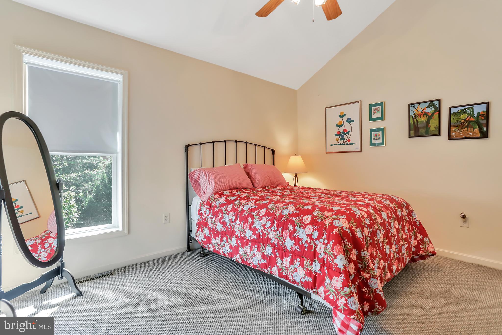 THE WOODS - Residential