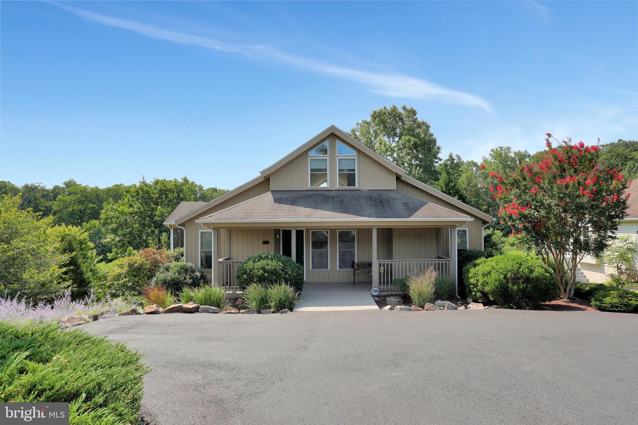 THE WOODS - Residential