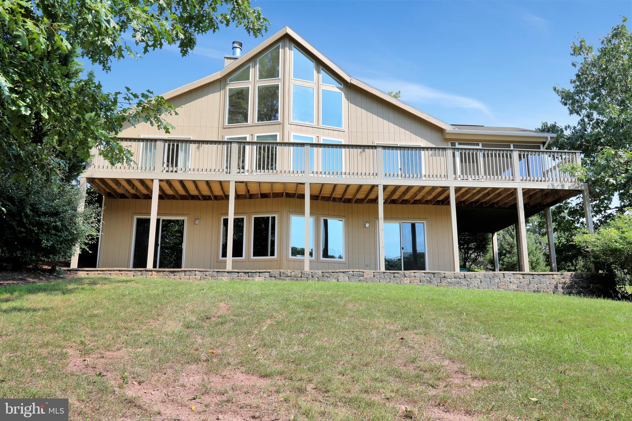 THE WOODS - Residential