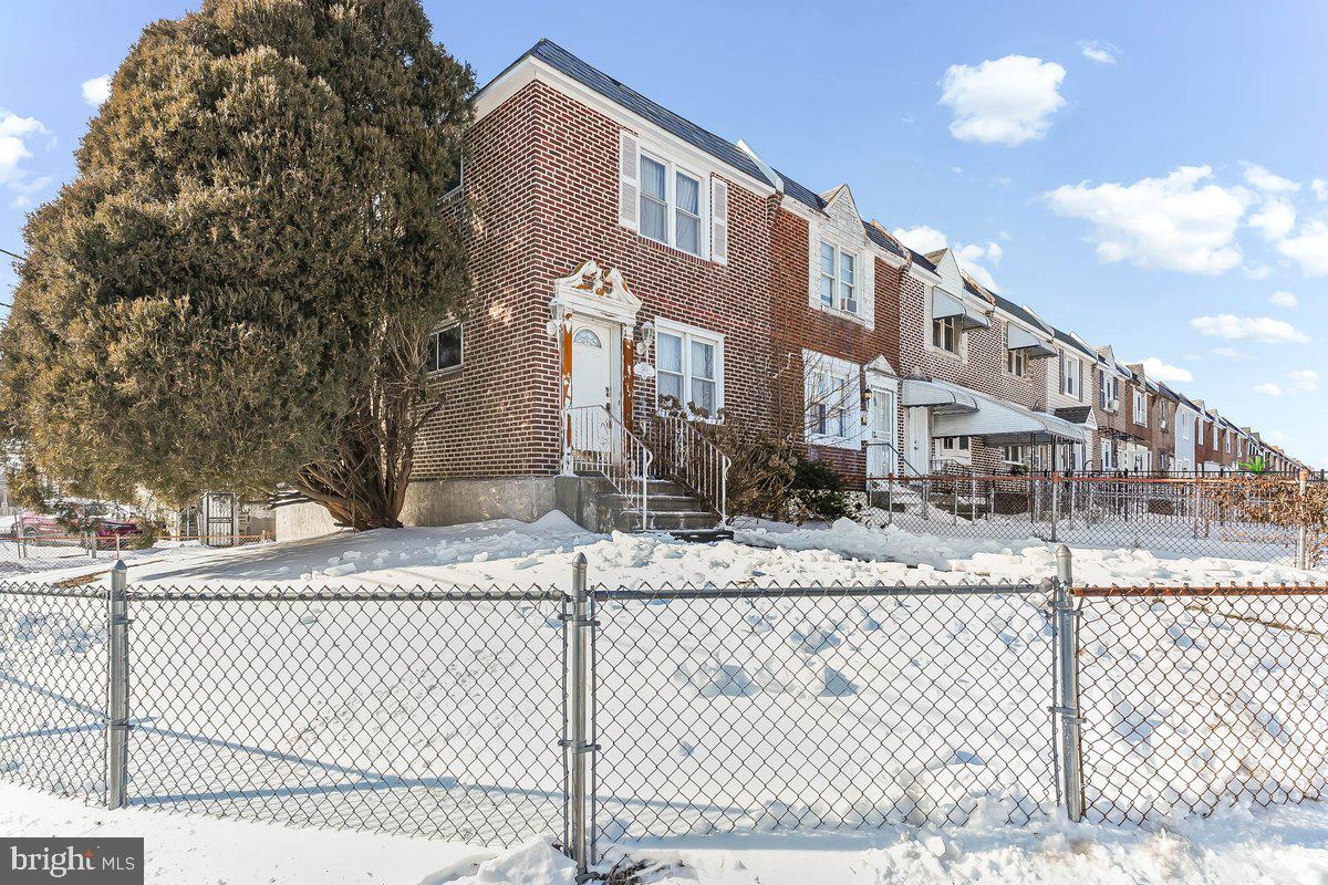 LANSDOWNE PARK - Residential