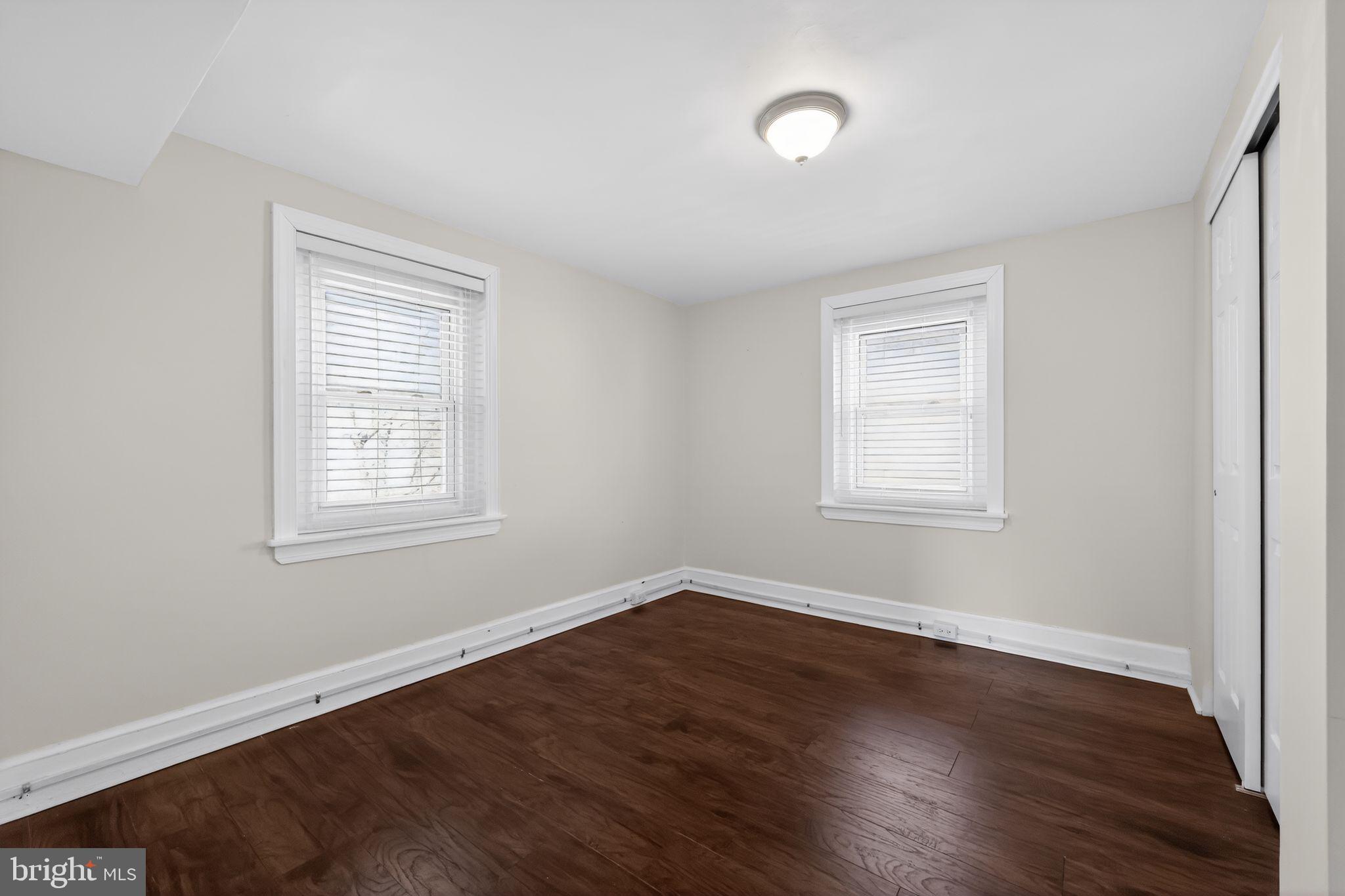 PAOLI GARDENS - Residential