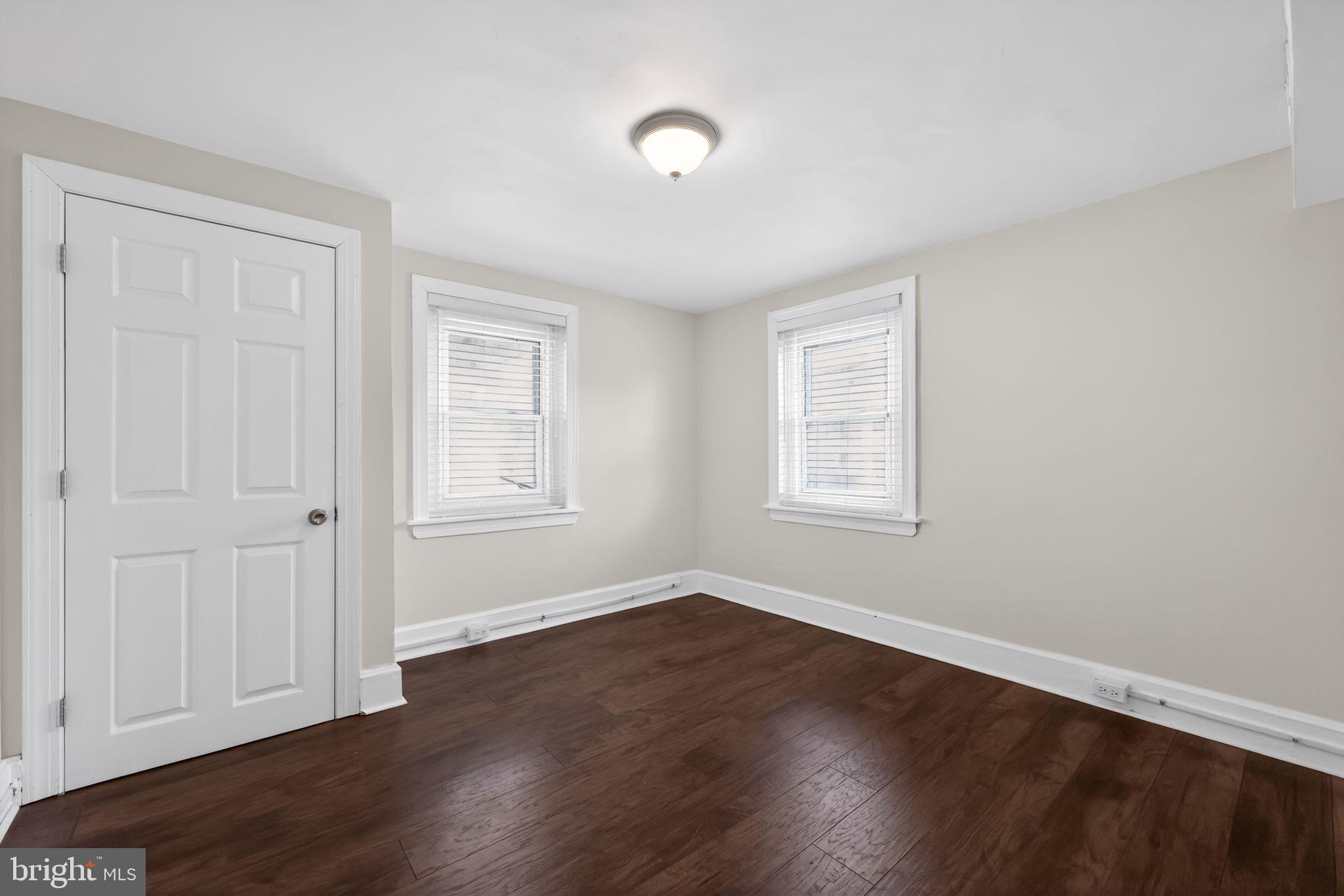 PAOLI GARDENS - Residential