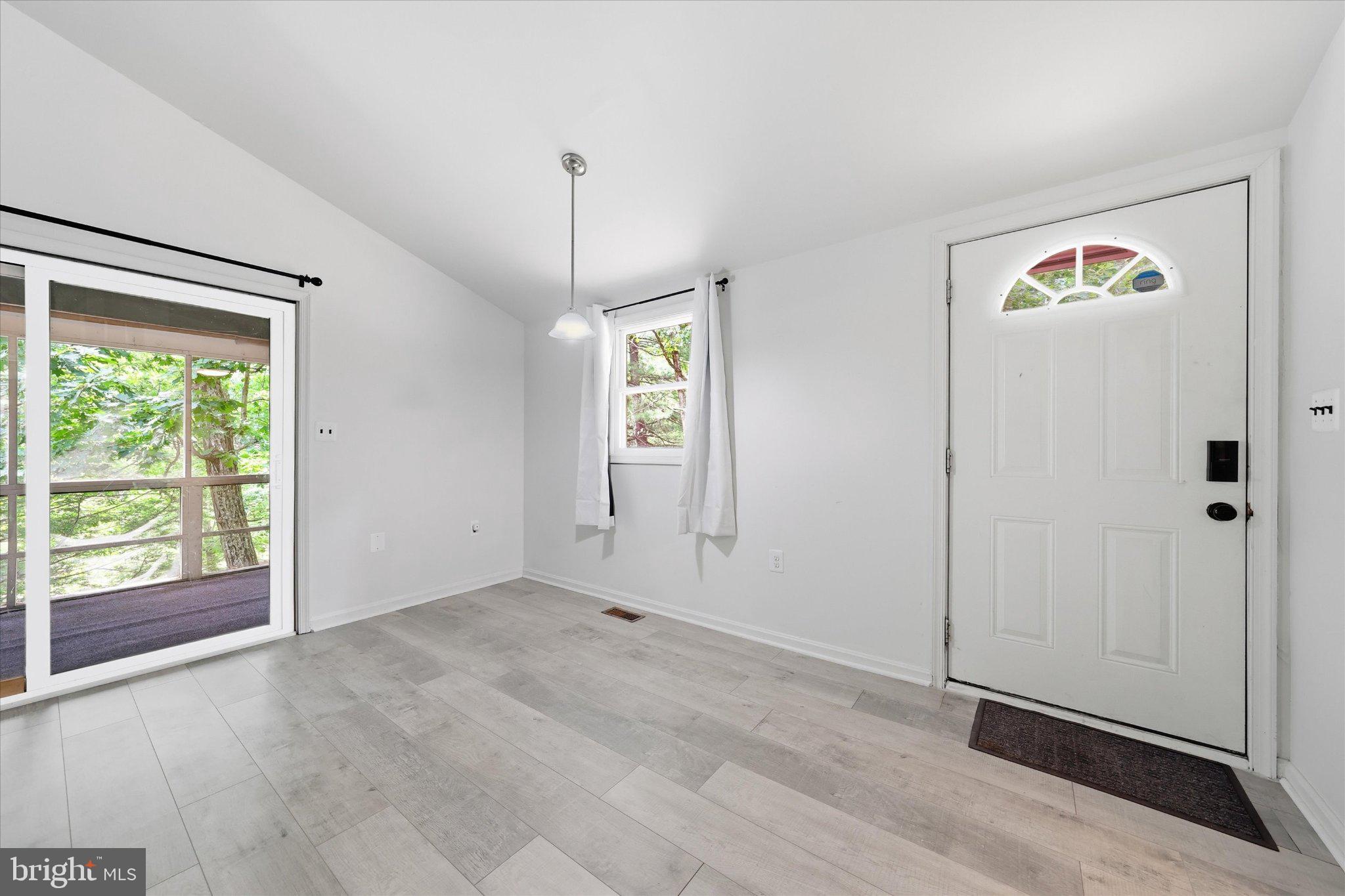 371 OAK HILL ROAD