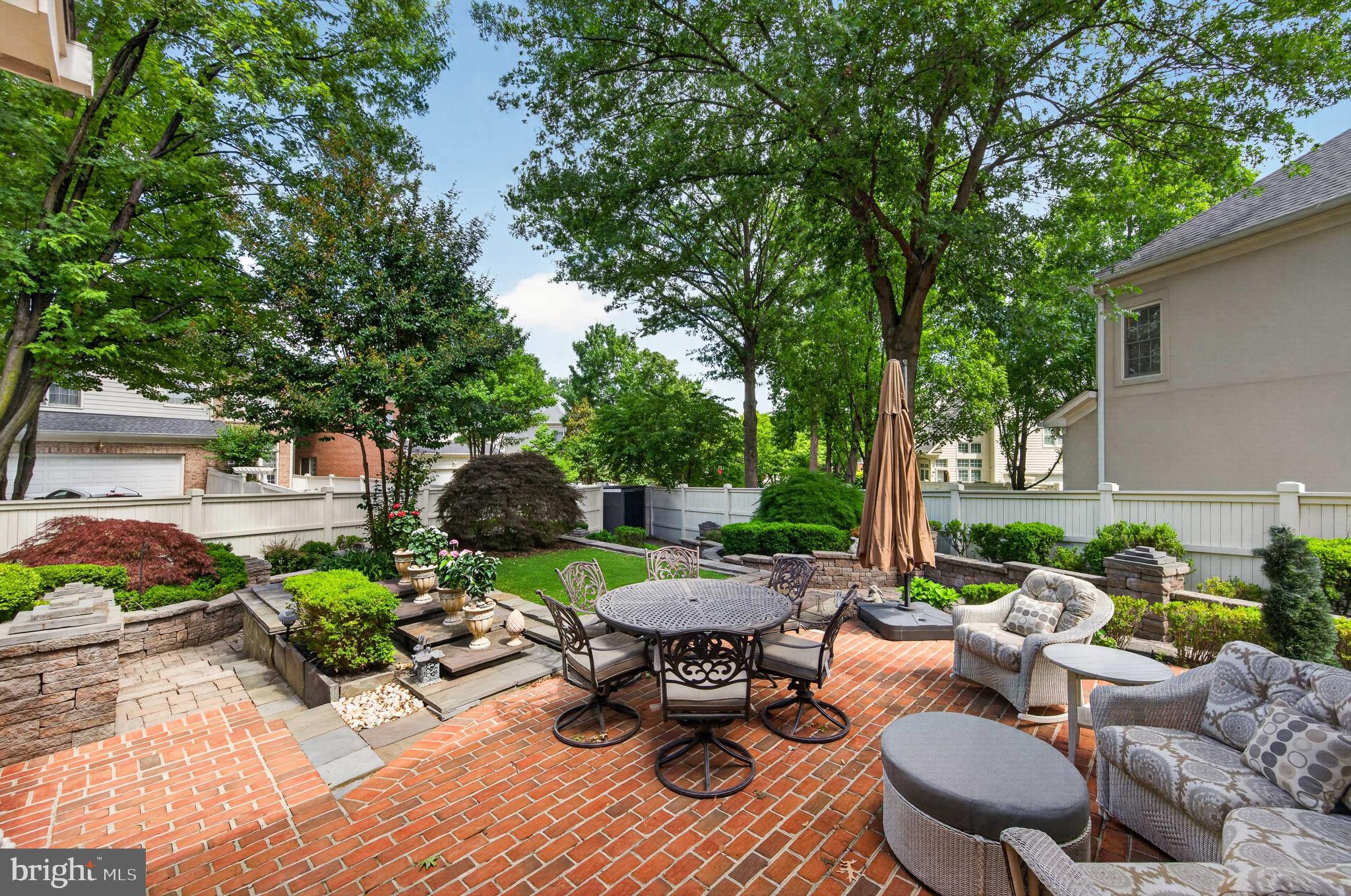 3860 FARRCROFT DRIVE