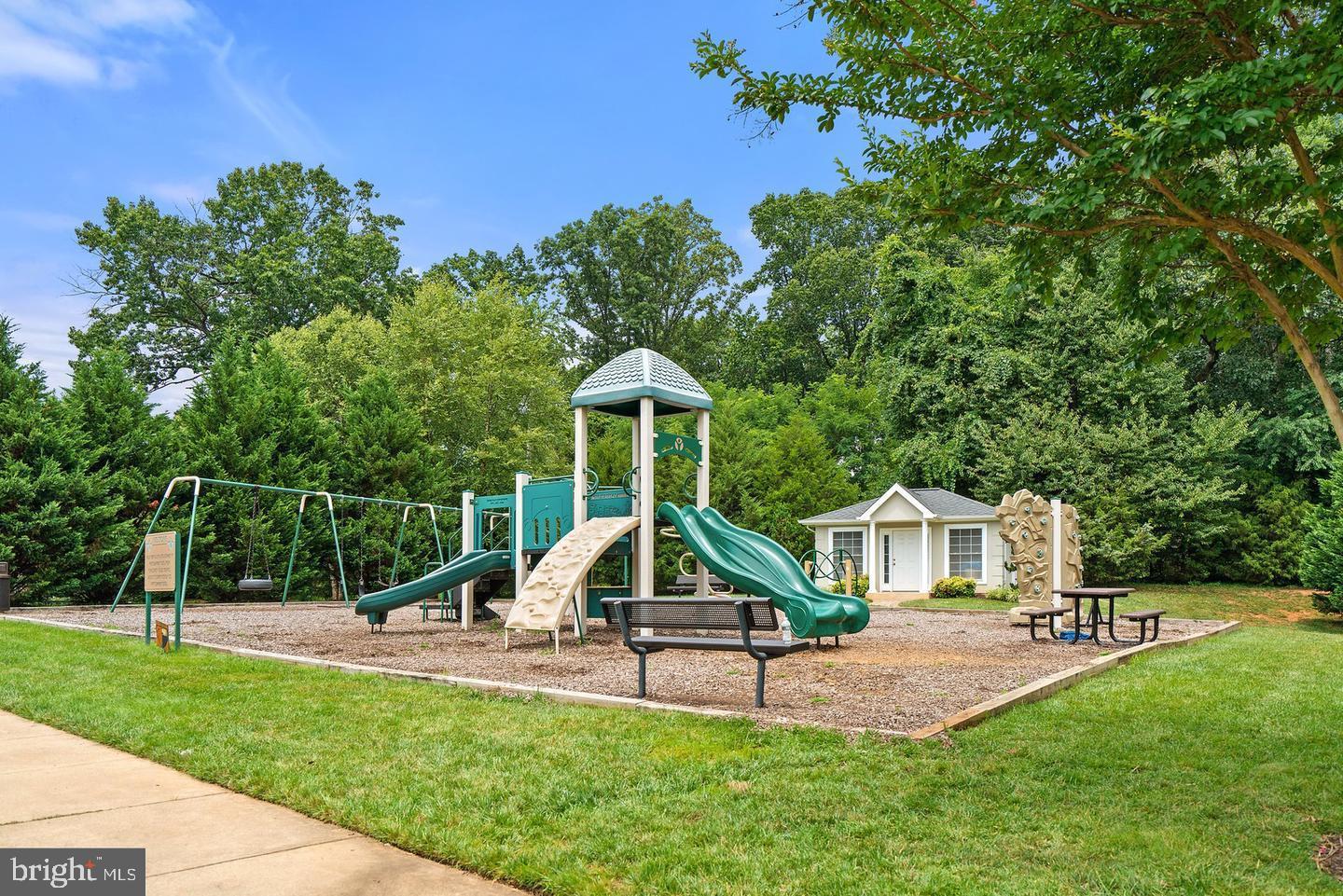 BROOKSIDE - Residential