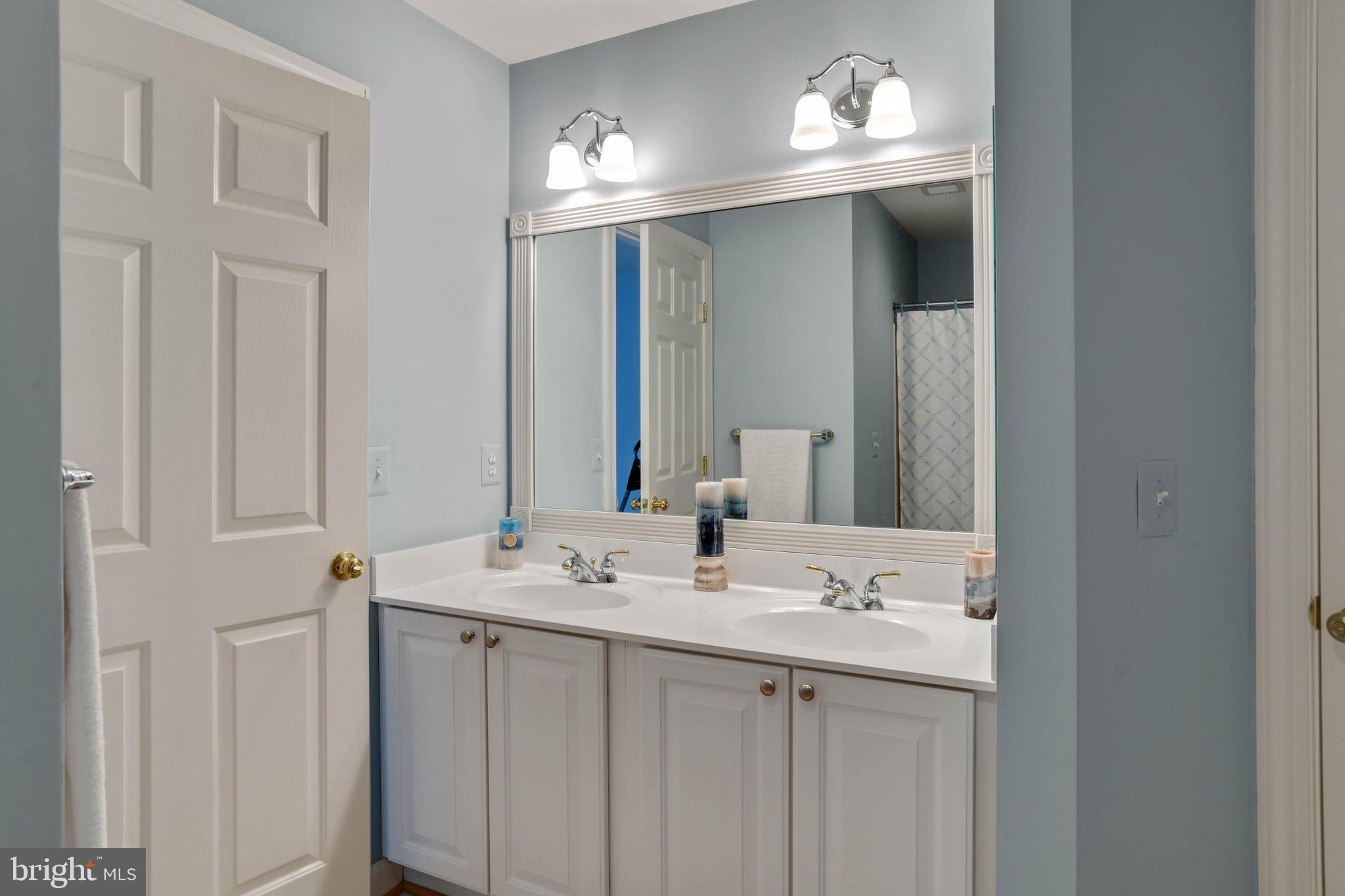 BROOKSIDE - Residential