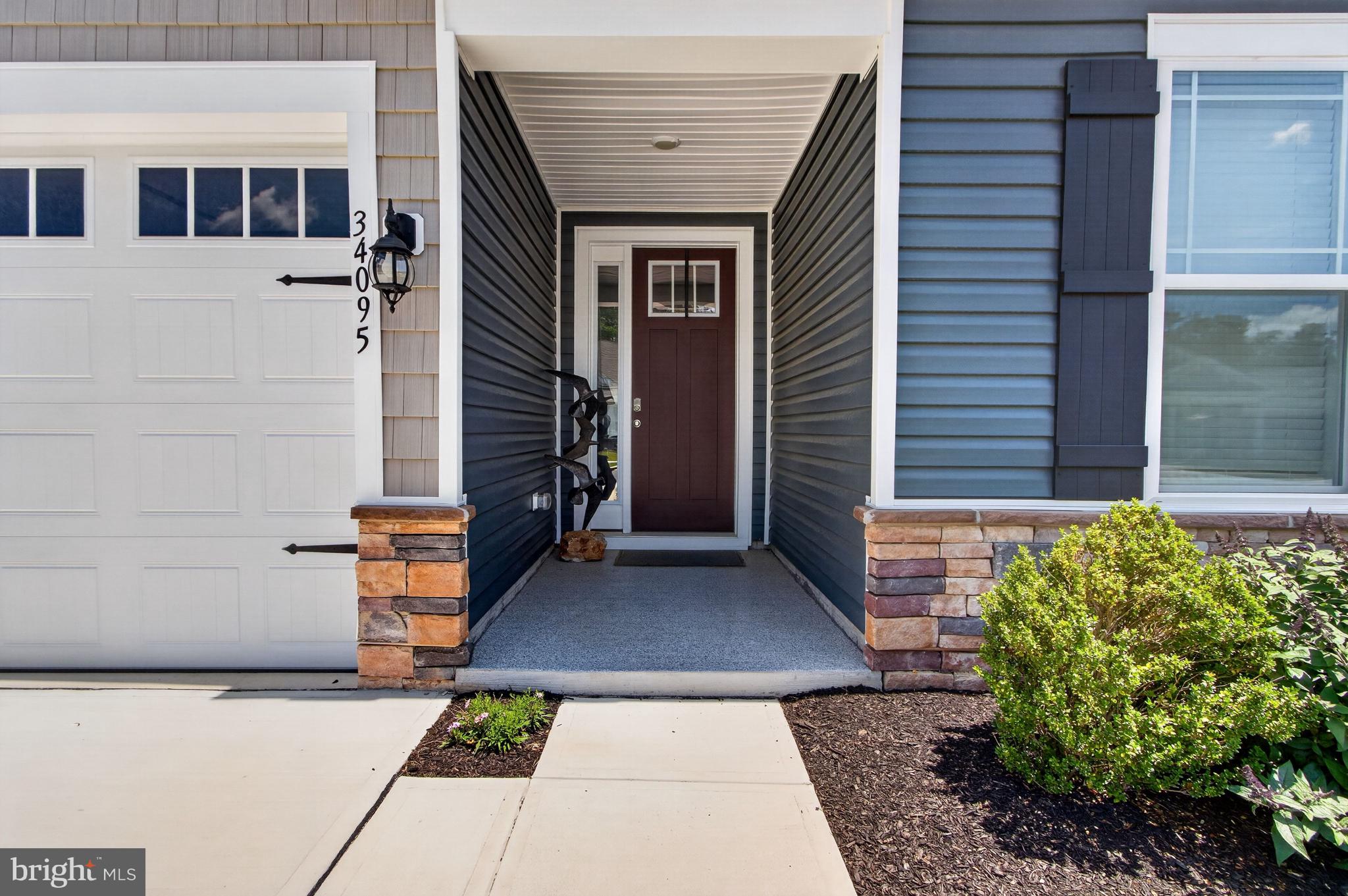 34095 SKYFLOWER LOOP