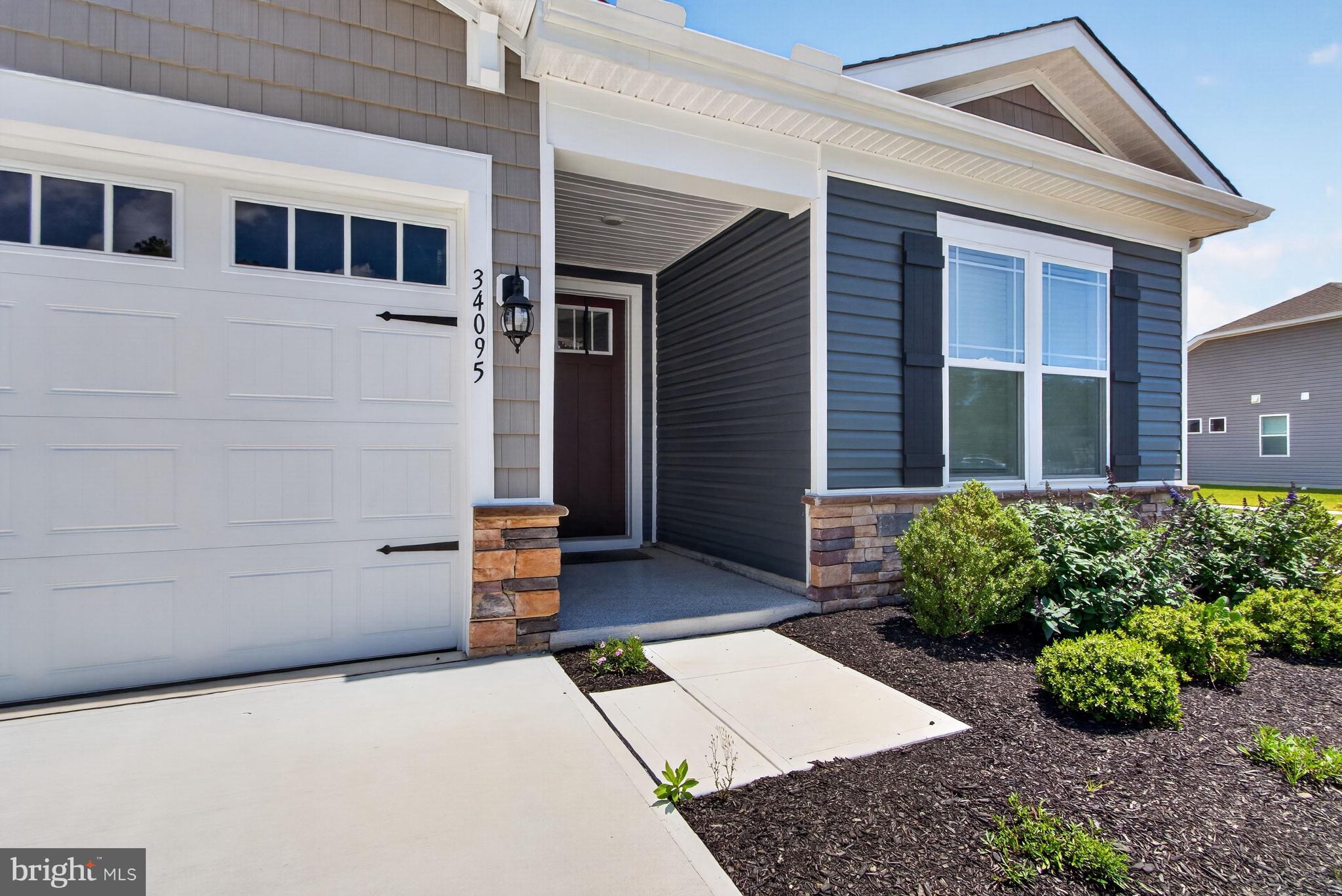 34095 SKYFLOWER LOOP
