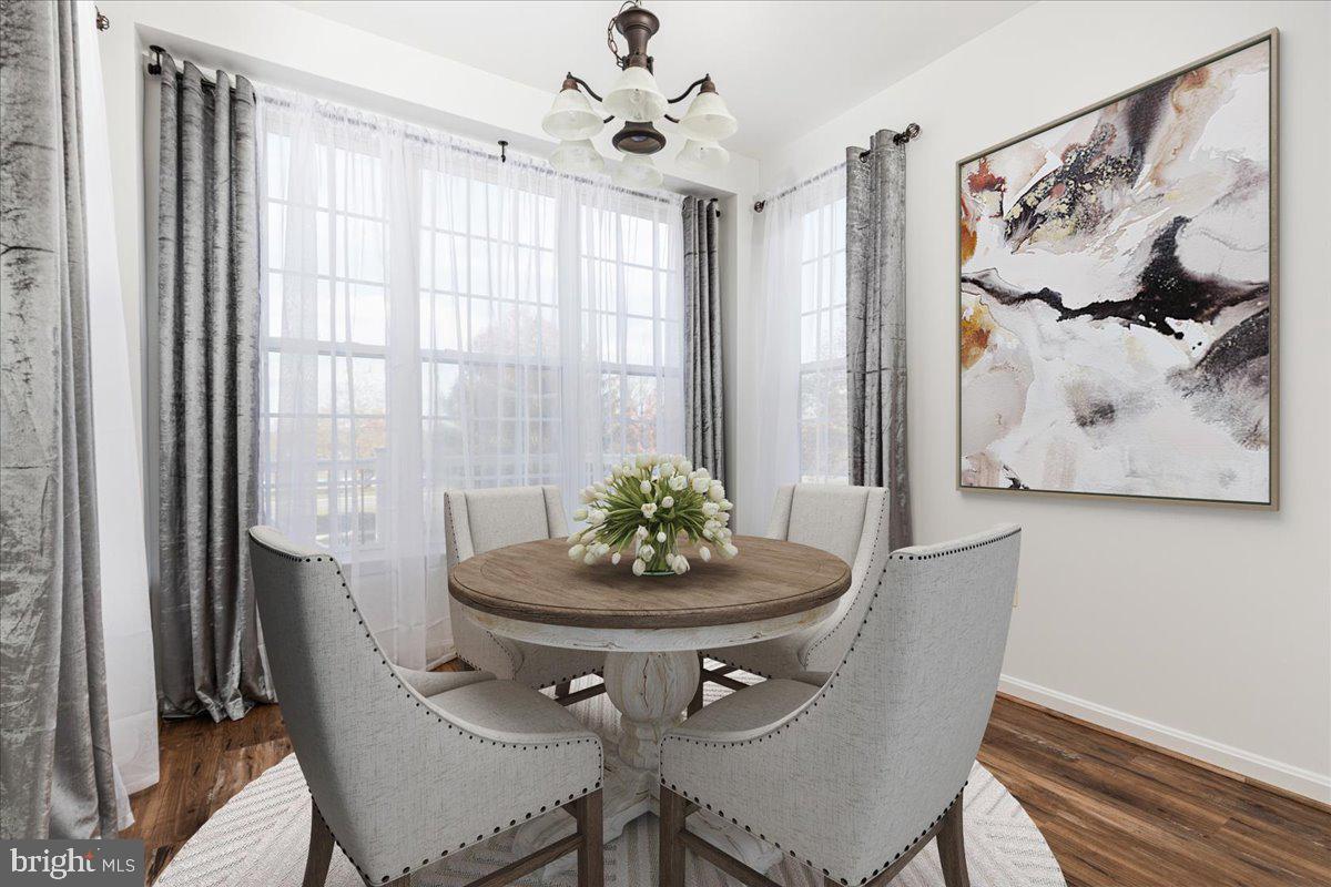 ROUND HILL - Residential