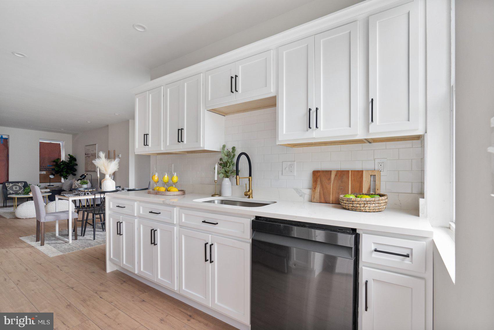 CARROLL-SOUTH HILTON - Residential