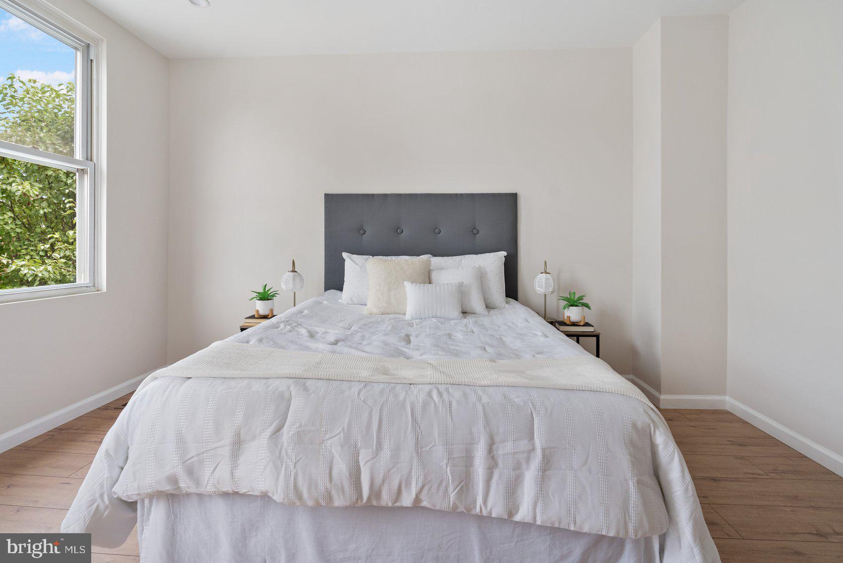 CARROLL-SOUTH HILTON - Residential