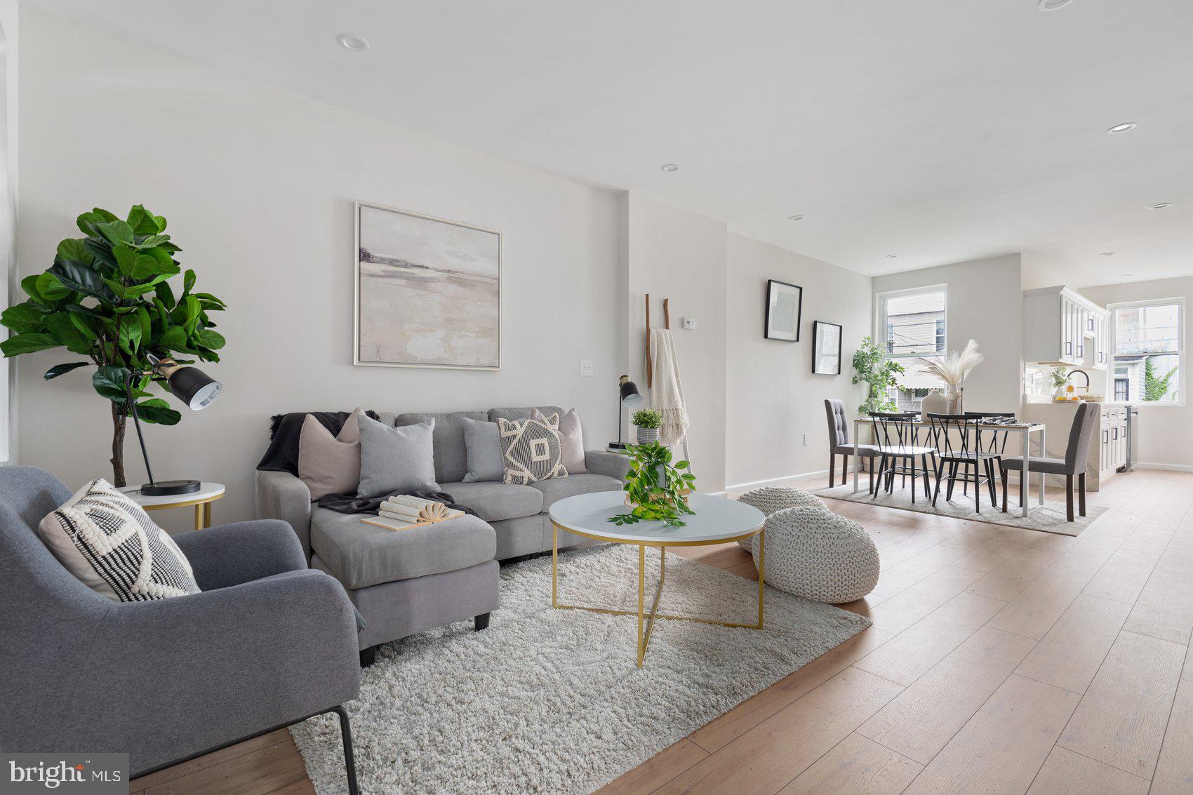 CARROLL-SOUTH HILTON - Residential