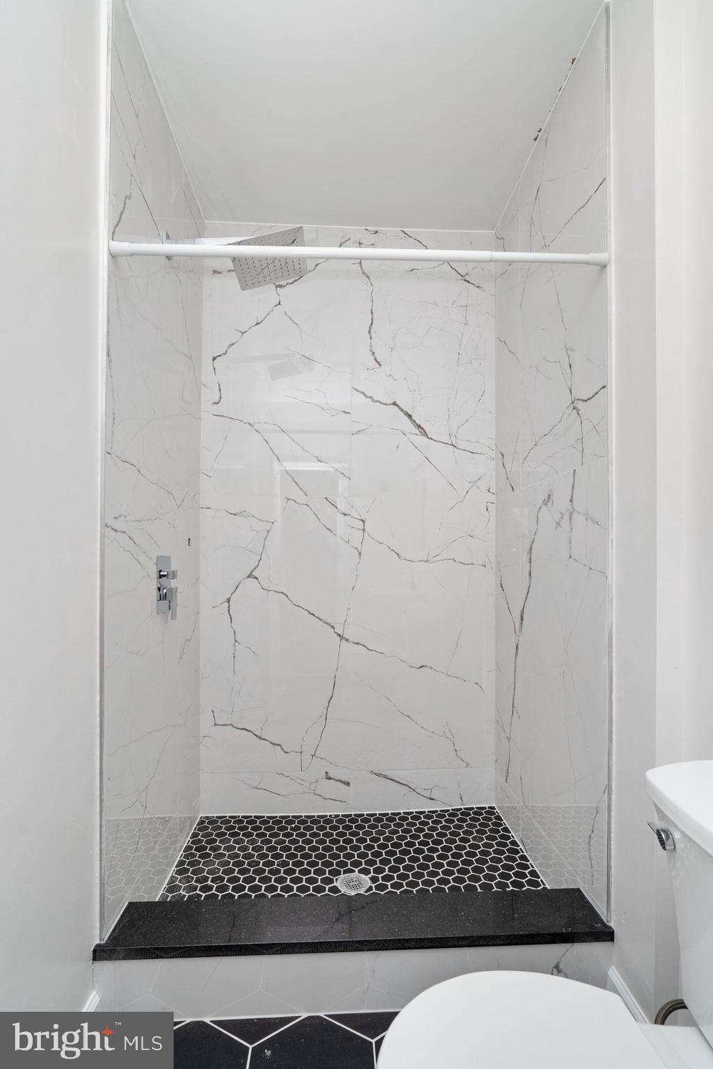 CARROLL-SOUTH HILTON - Residential