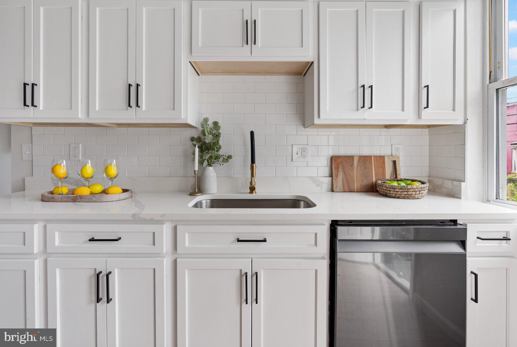 CARROLL-SOUTH HILTON - Residential