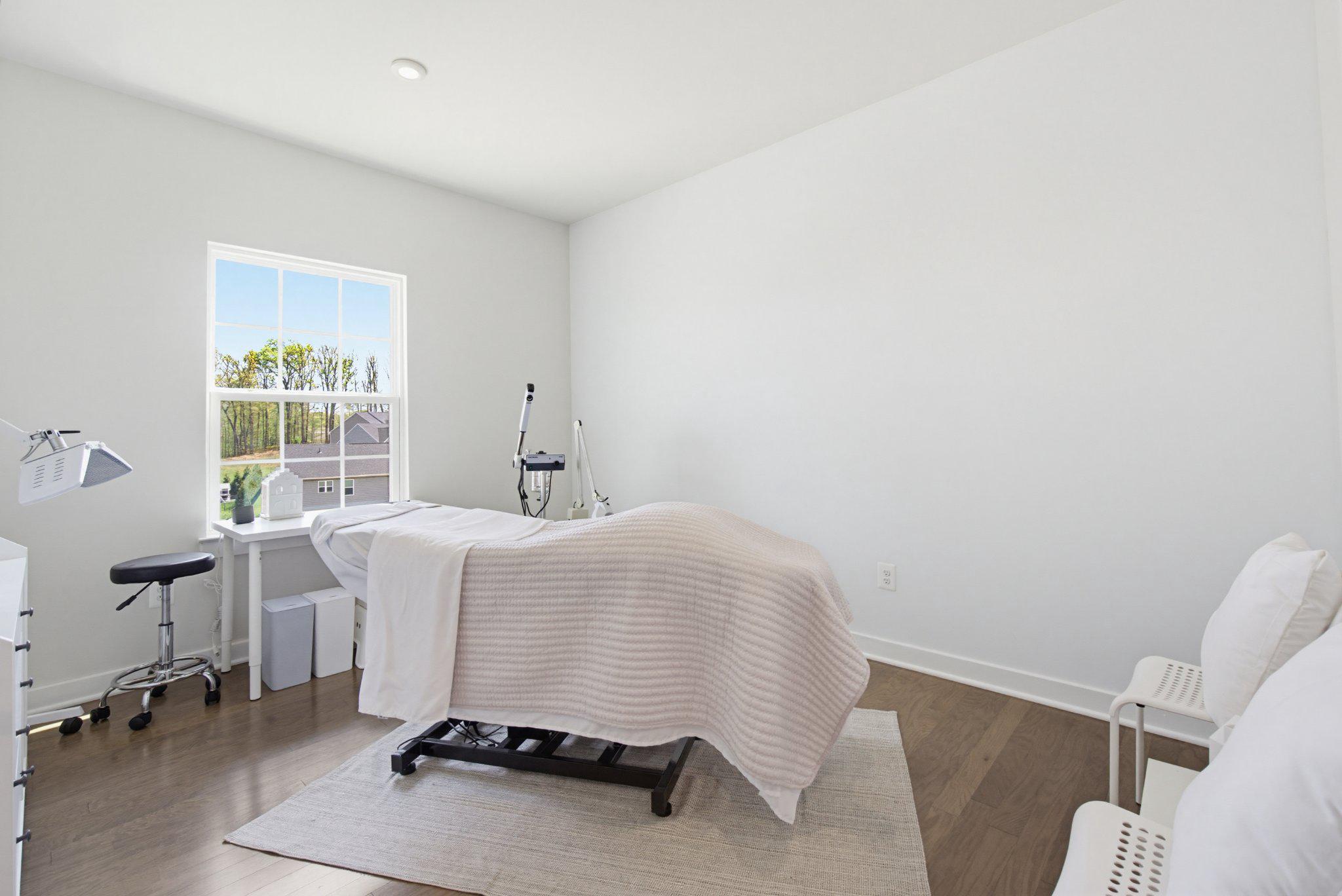 RUSTIC RISING - Residential