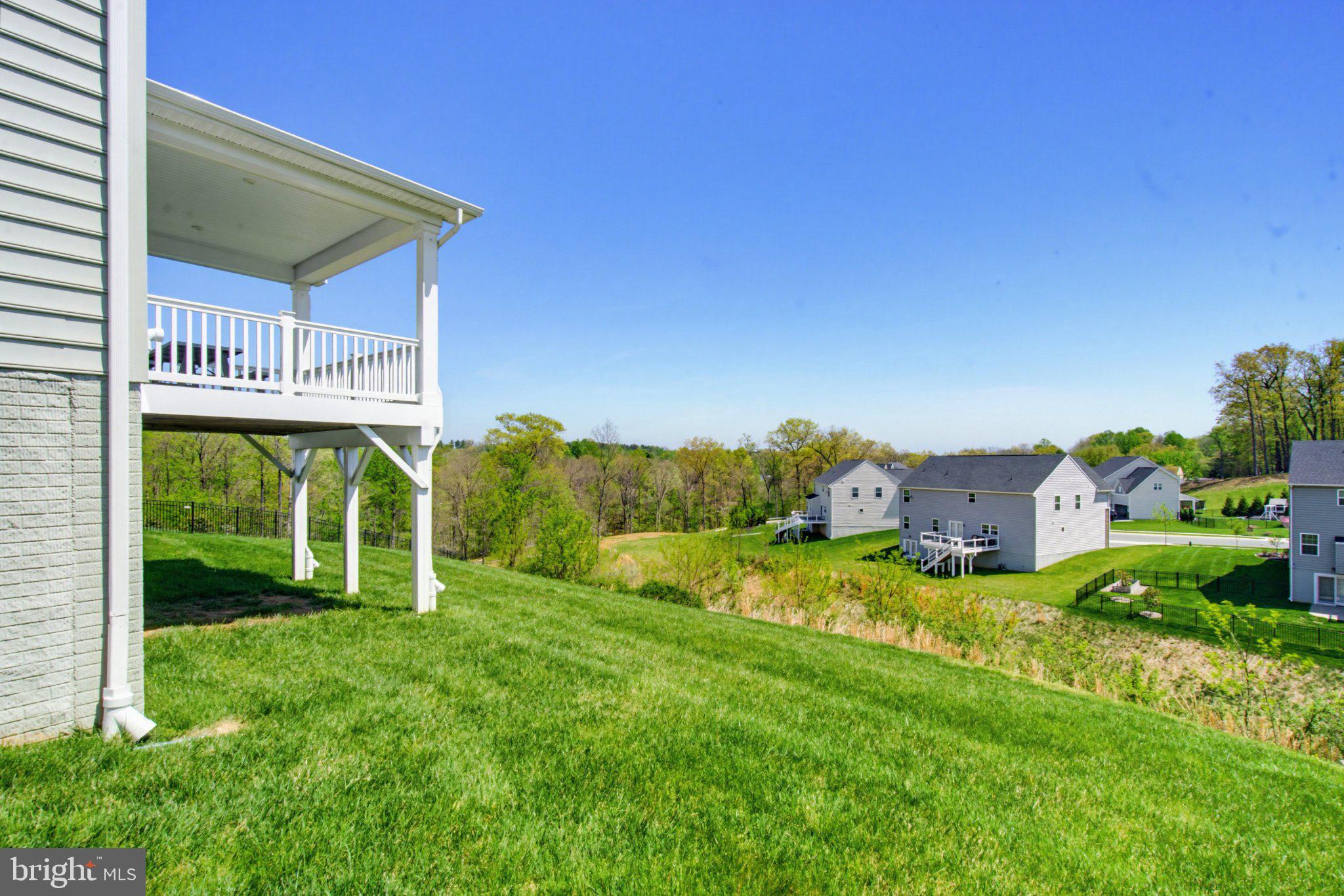 RUSTIC RISING - Residential