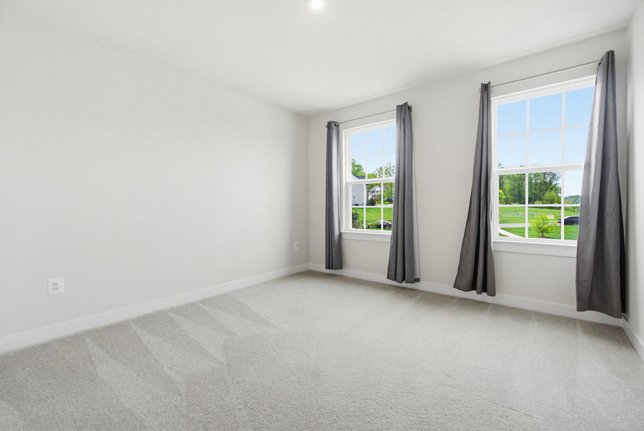 RUSTIC RISING - Residential