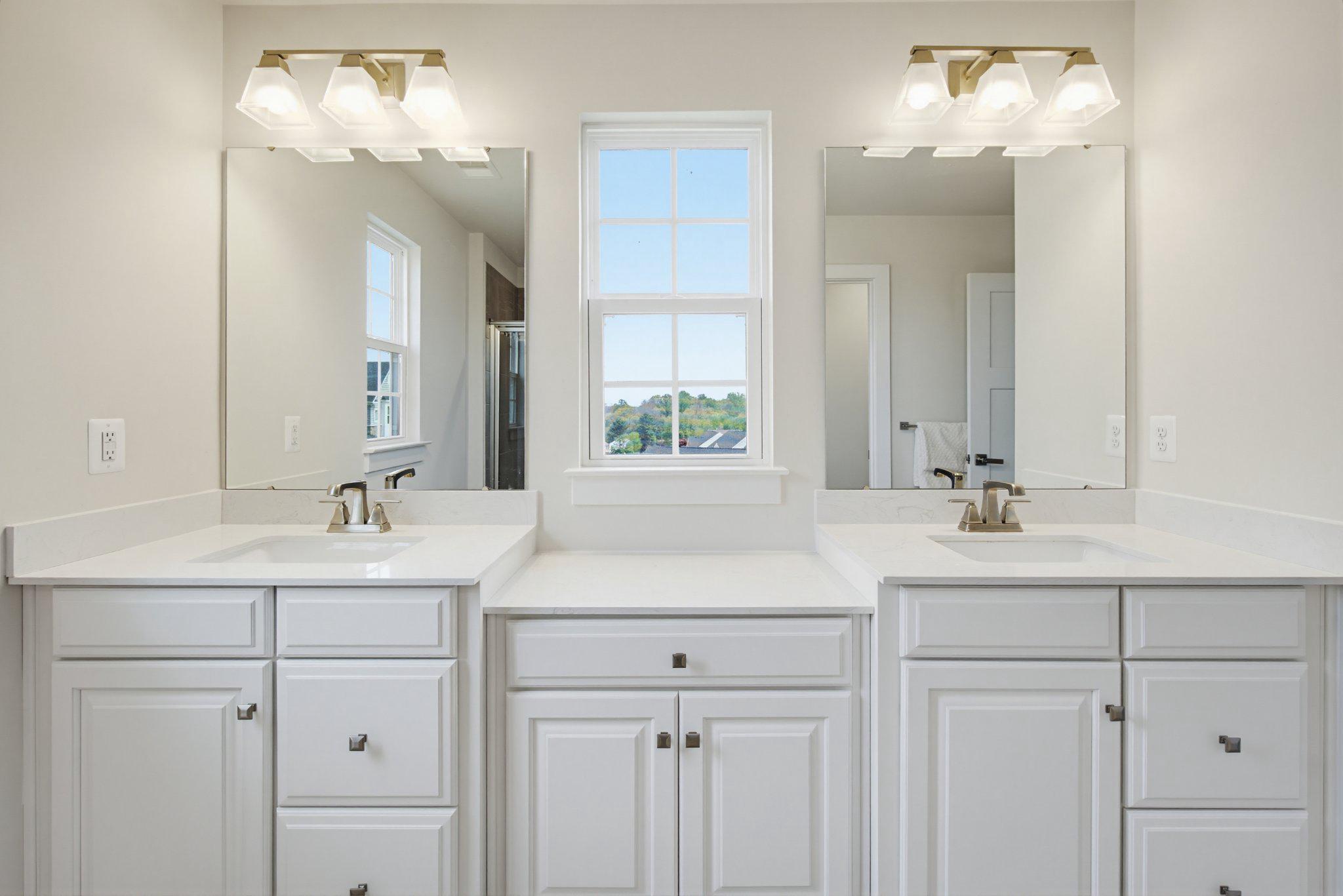 RUSTIC RISING - Residential