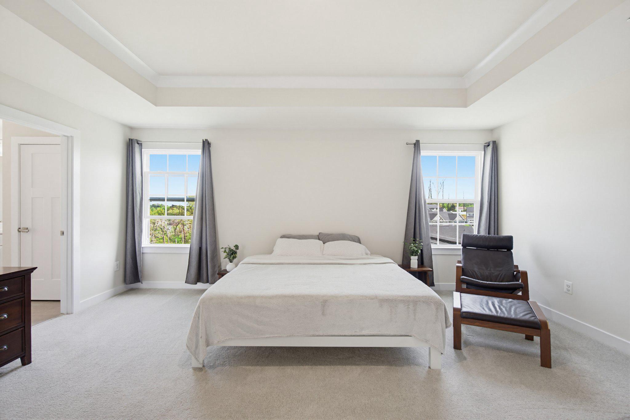 RUSTIC RISING - Residential