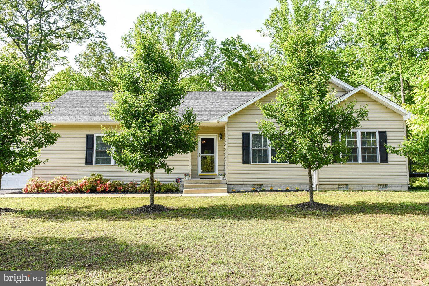 CASTLE CREEK - Residential