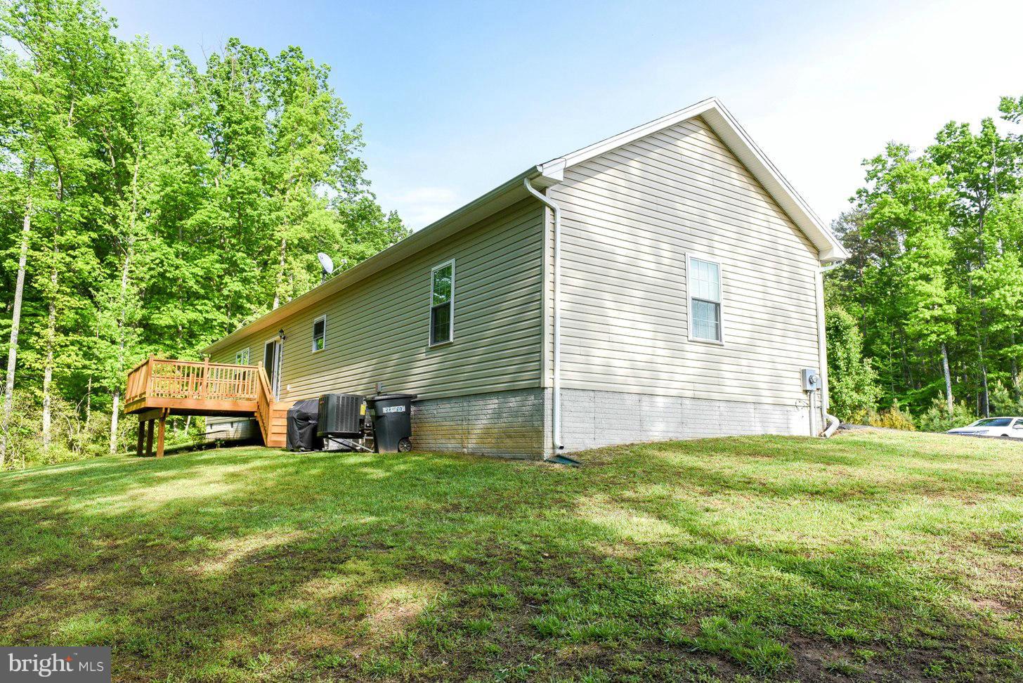 CASTLE CREEK - Residential