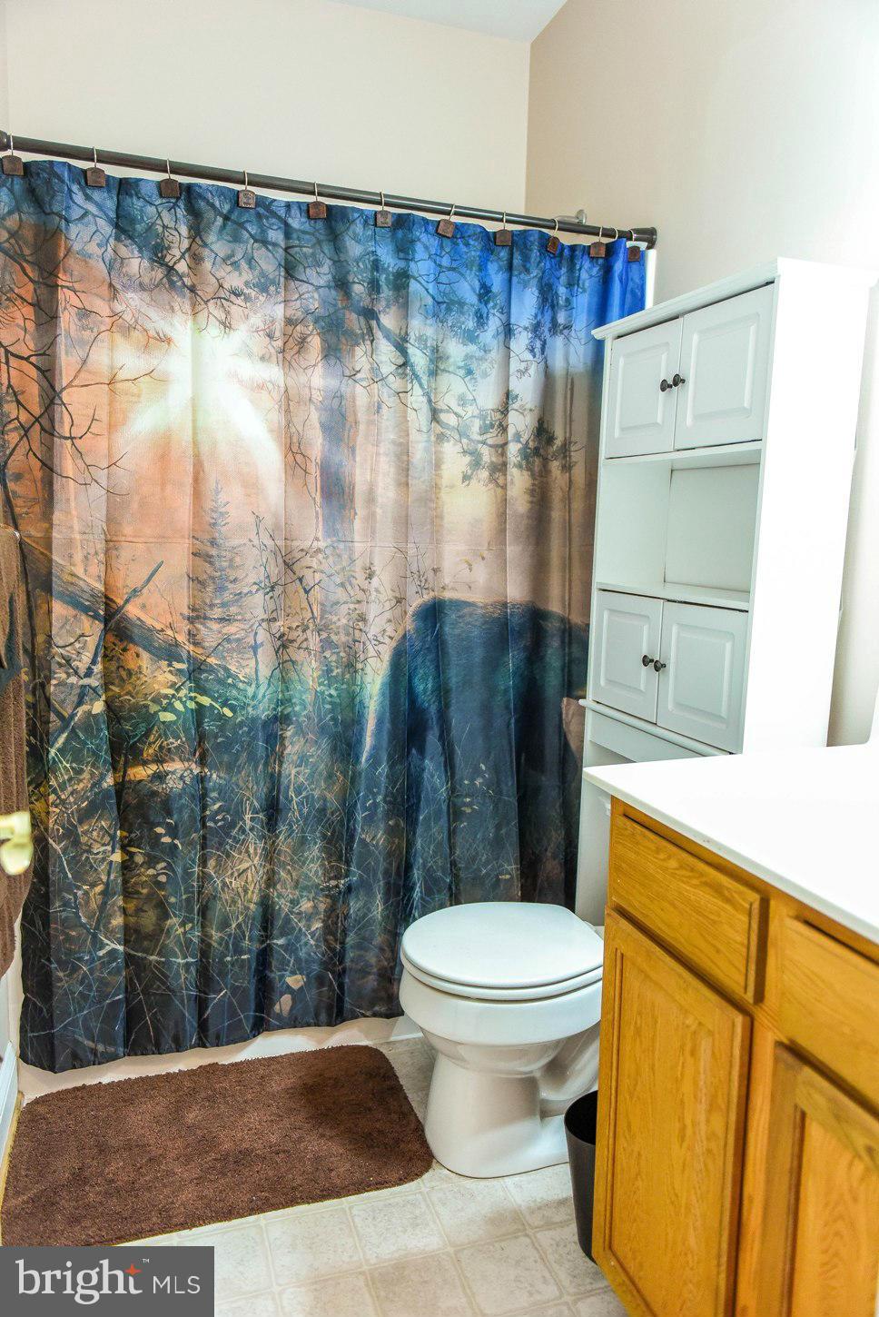 CASTLE CREEK - Residential