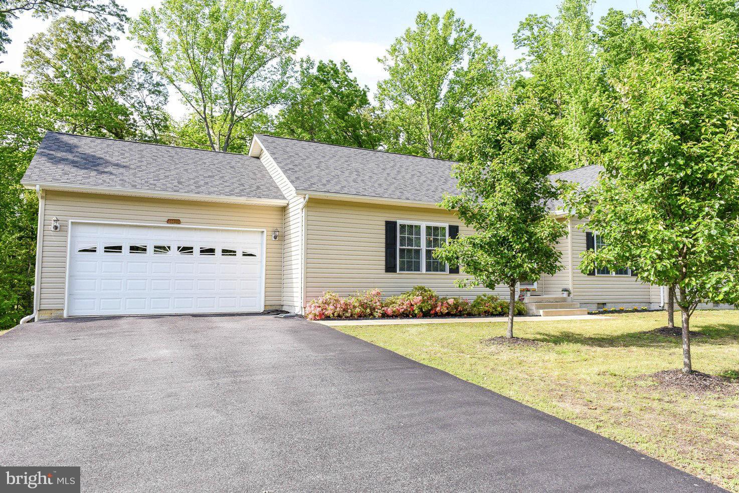 CASTLE CREEK - Residential