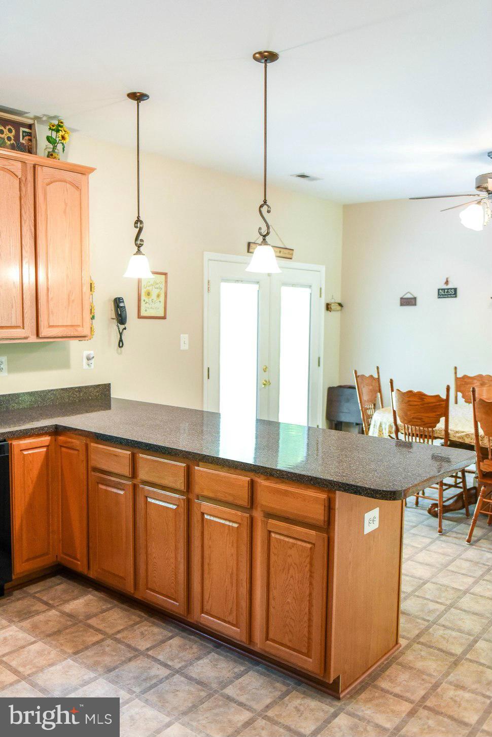 CASTLE CREEK - Residential