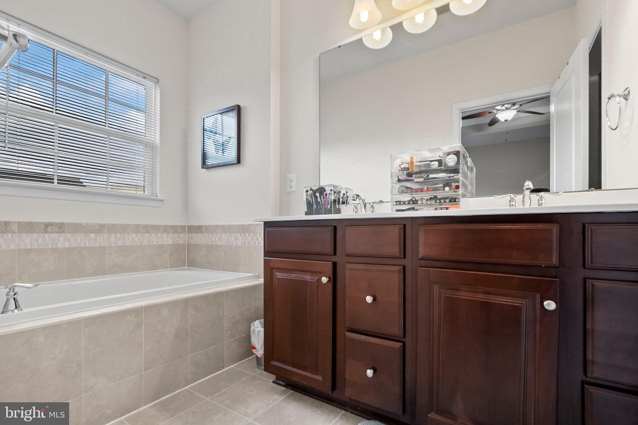 BALLARD GREEN - Residential