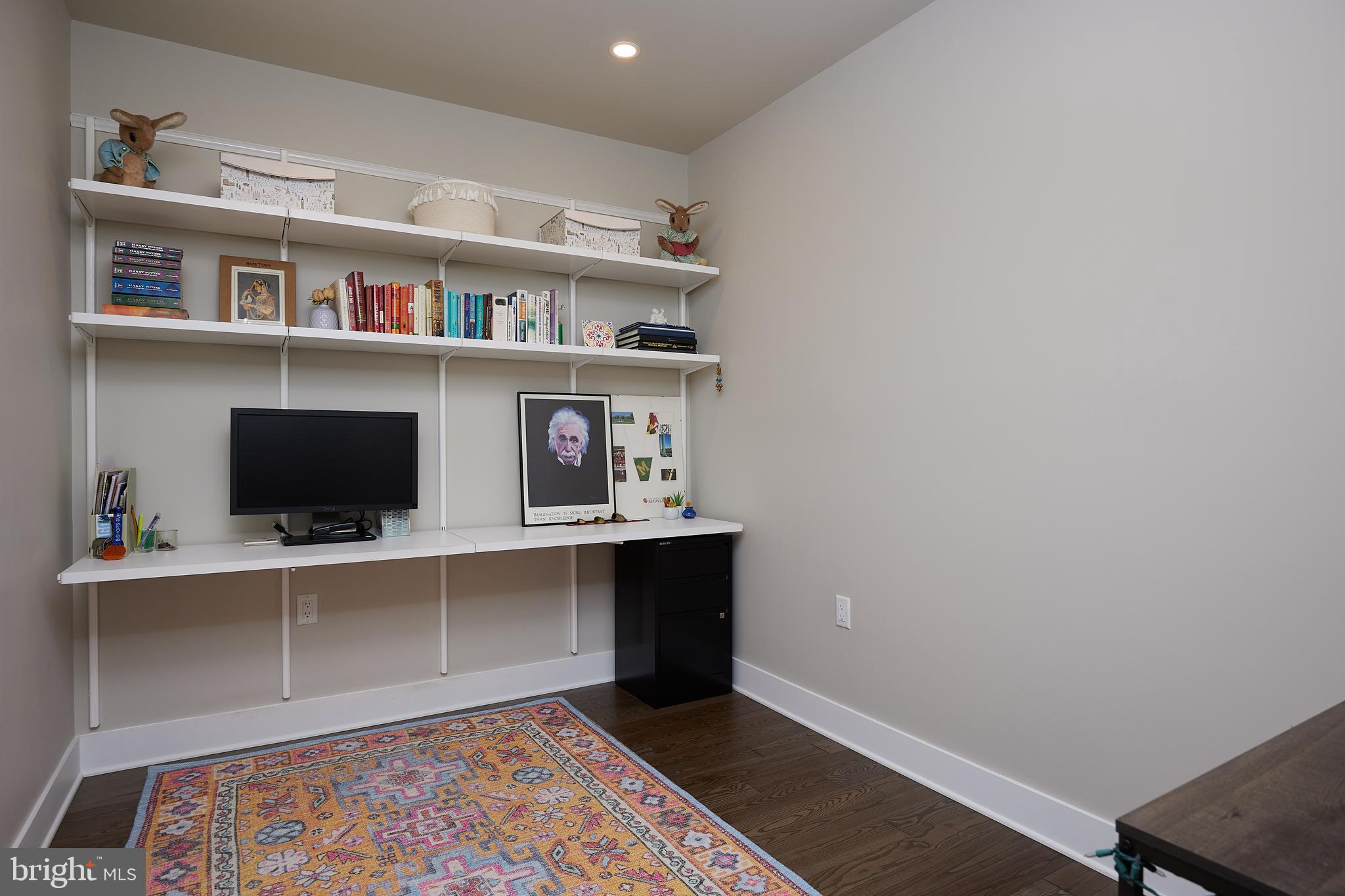 CROWN FARM - Residential Lease