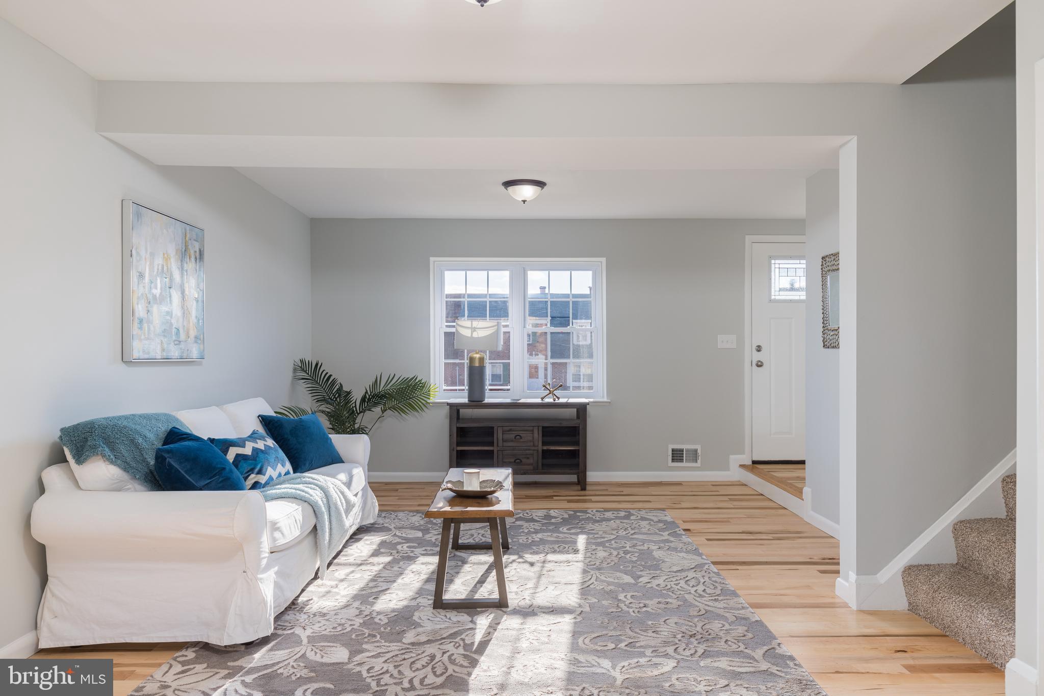 TOWN & COUNTRY APARTMENTS CARNEY - Residential