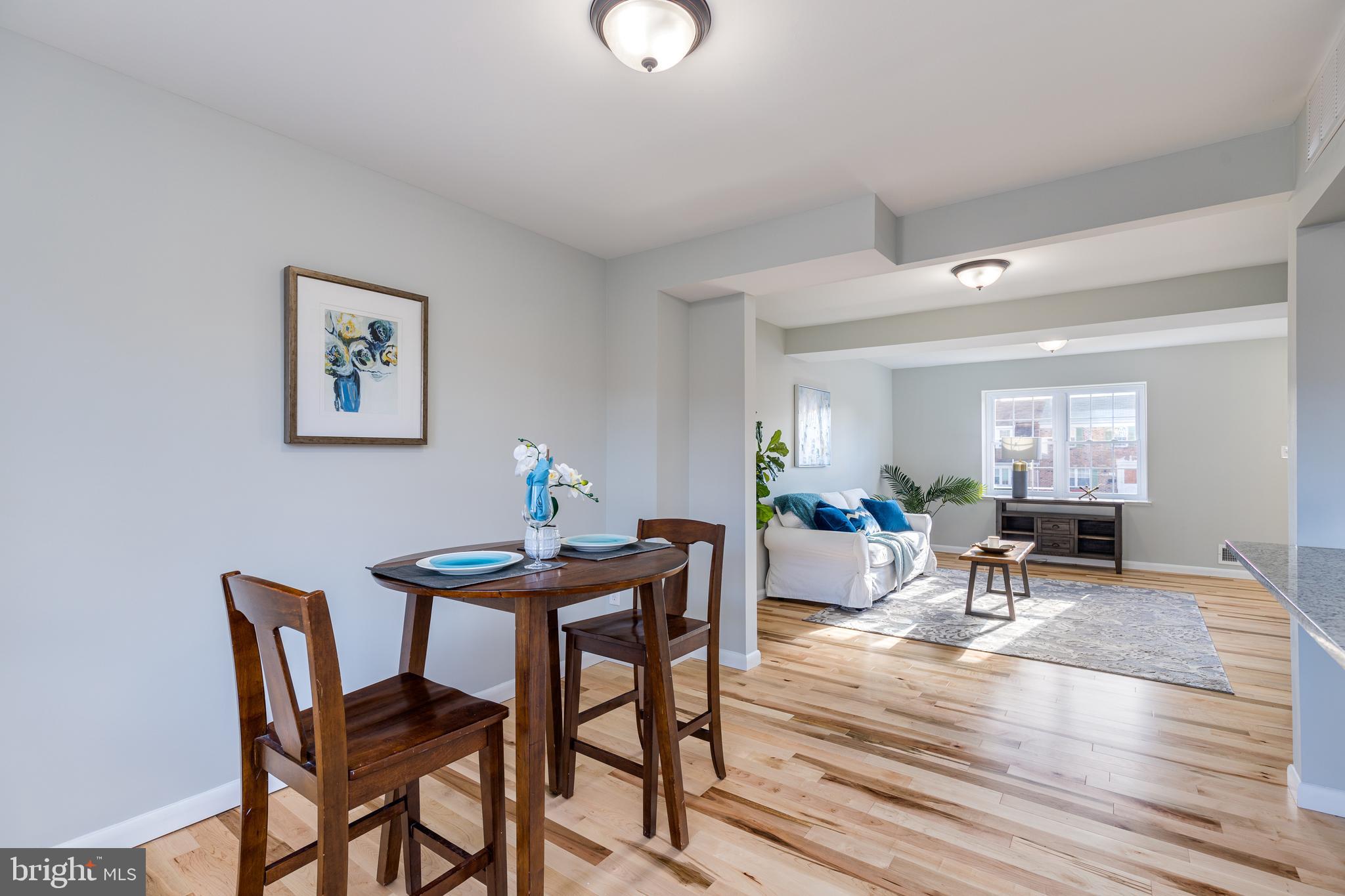 TOWN & COUNTRY APARTMENTS CARNEY - Residential