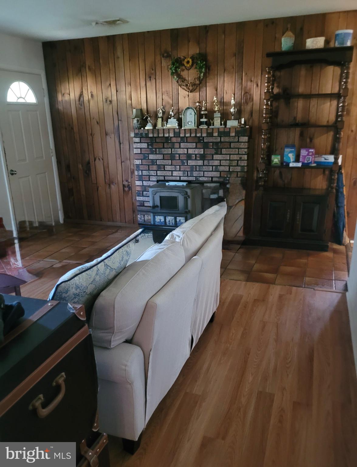 1 CHESTNUT WAY CIRCLE