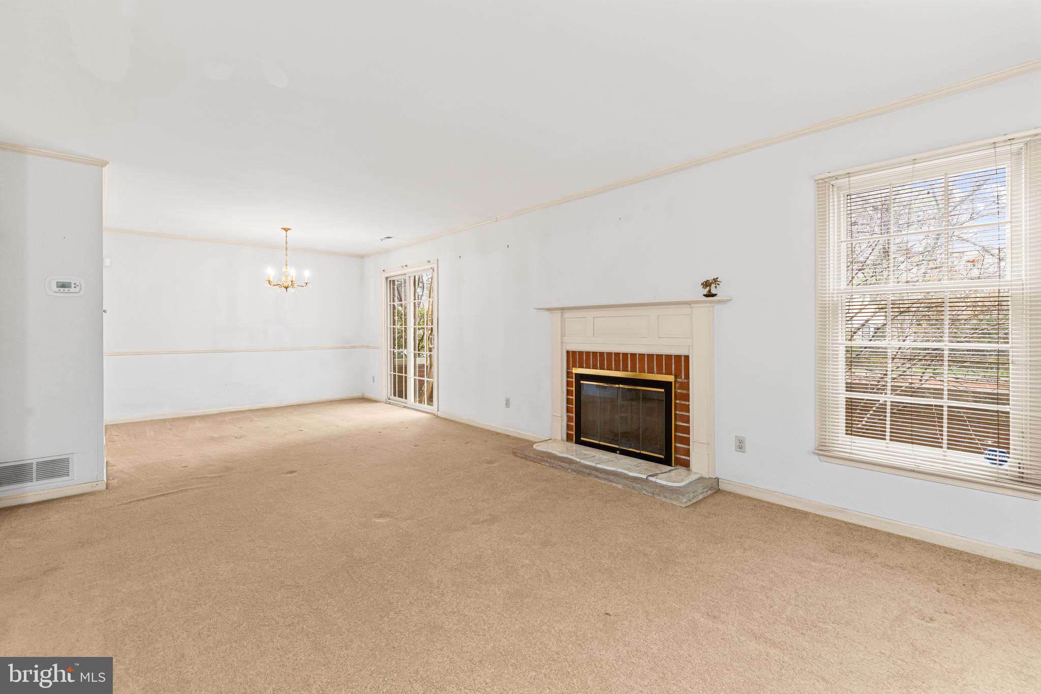 8708 PROSPECT AVENUE B4