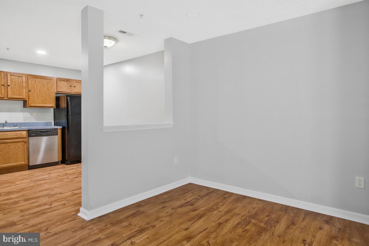 ASBURY WOODS - Residential