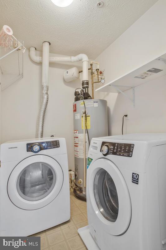 ASBURY WOODS - Residential