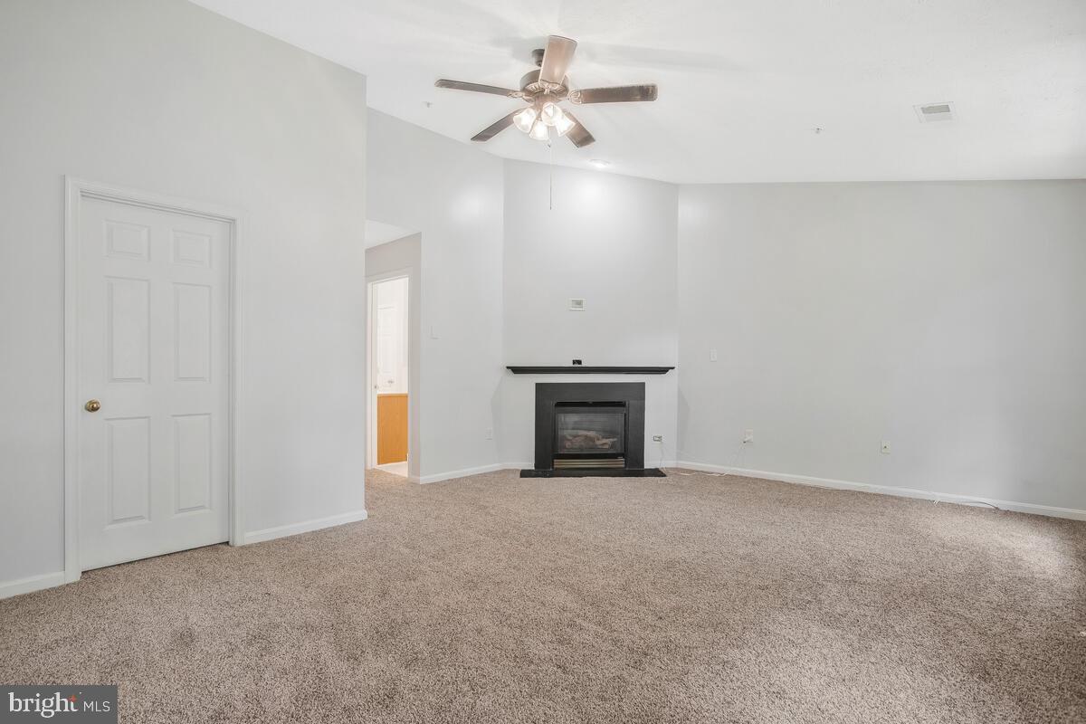 ASBURY WOODS - Residential