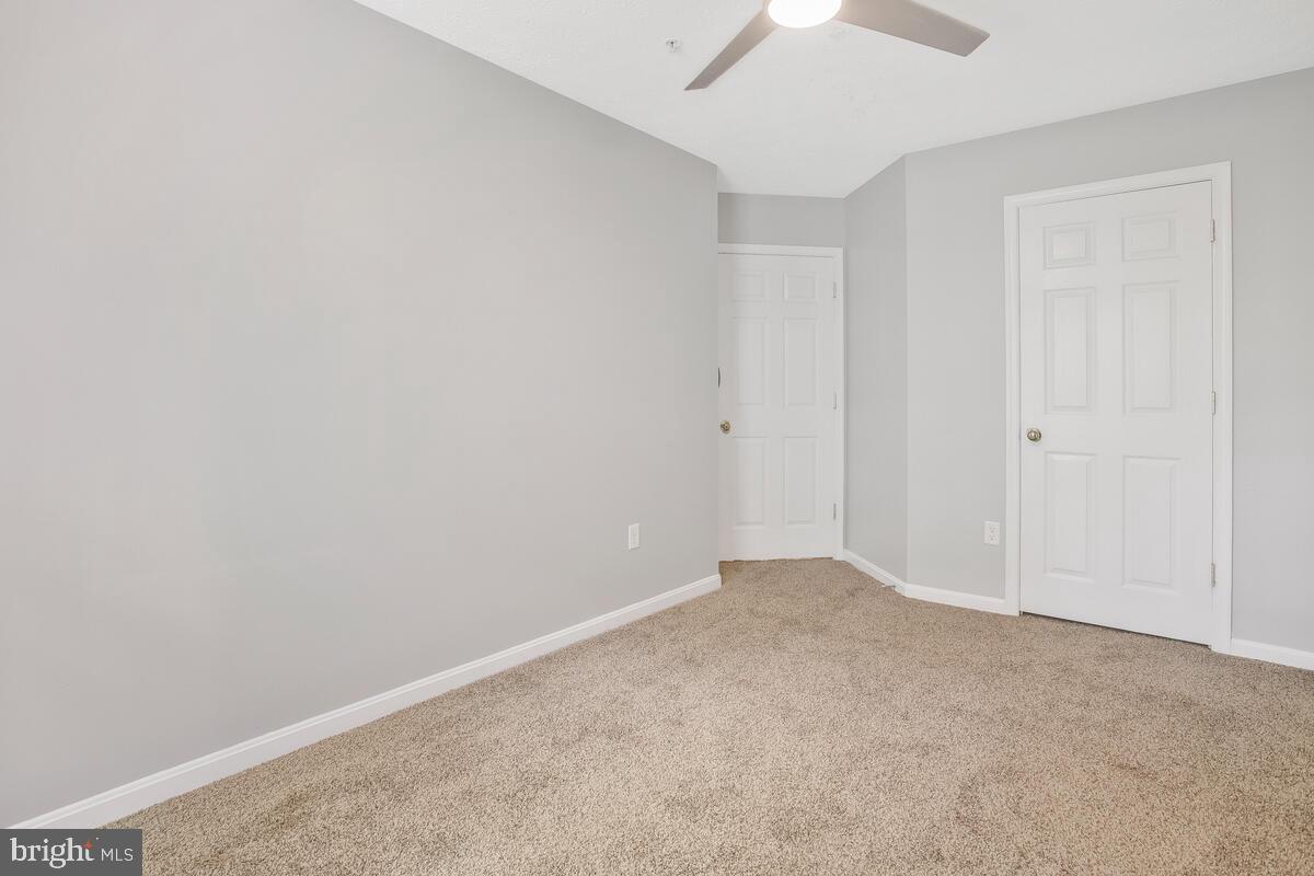 ASBURY WOODS - Residential